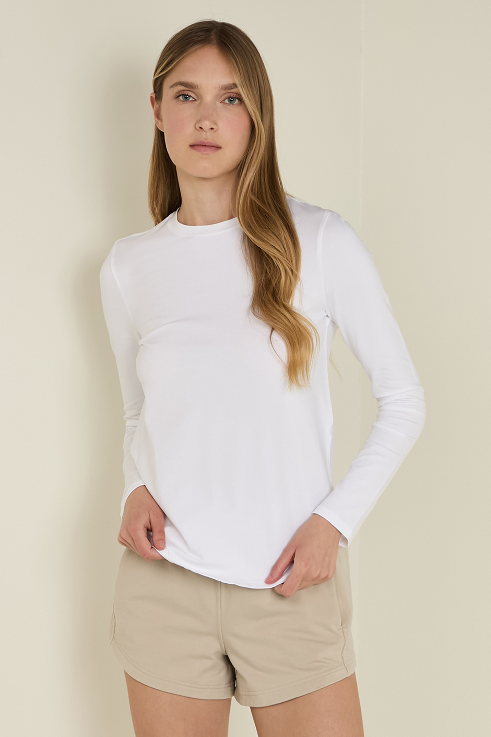 תמונת דוגמן קידמית של Love Crew Long Sleeve T-Shirt LULULEMON