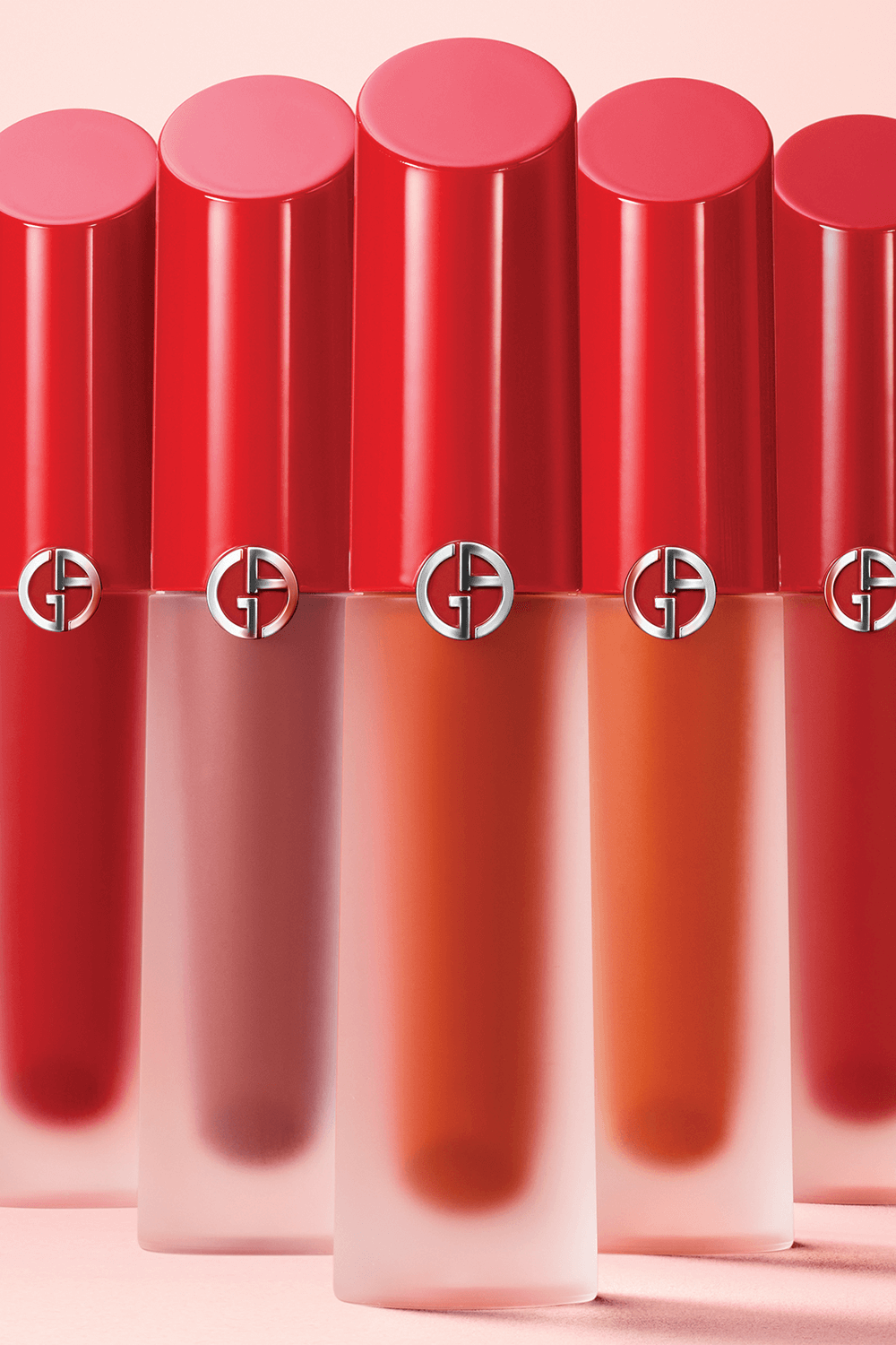 שפתון נוזלי עמיד ליפ מאסטרו בגימור סאטן 10 ARMANI BEAUTY