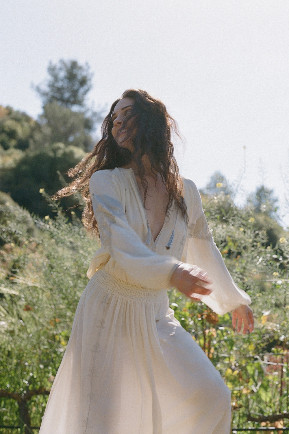 תמונת אווירה של שמלת בוהו שיק ISABEL MARANT