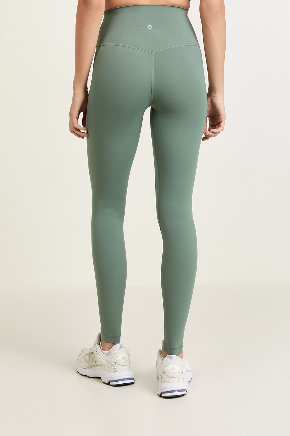 תמונת דוגמן אחורית של Align™ HR Pant 28'' Leggings LULULEMON