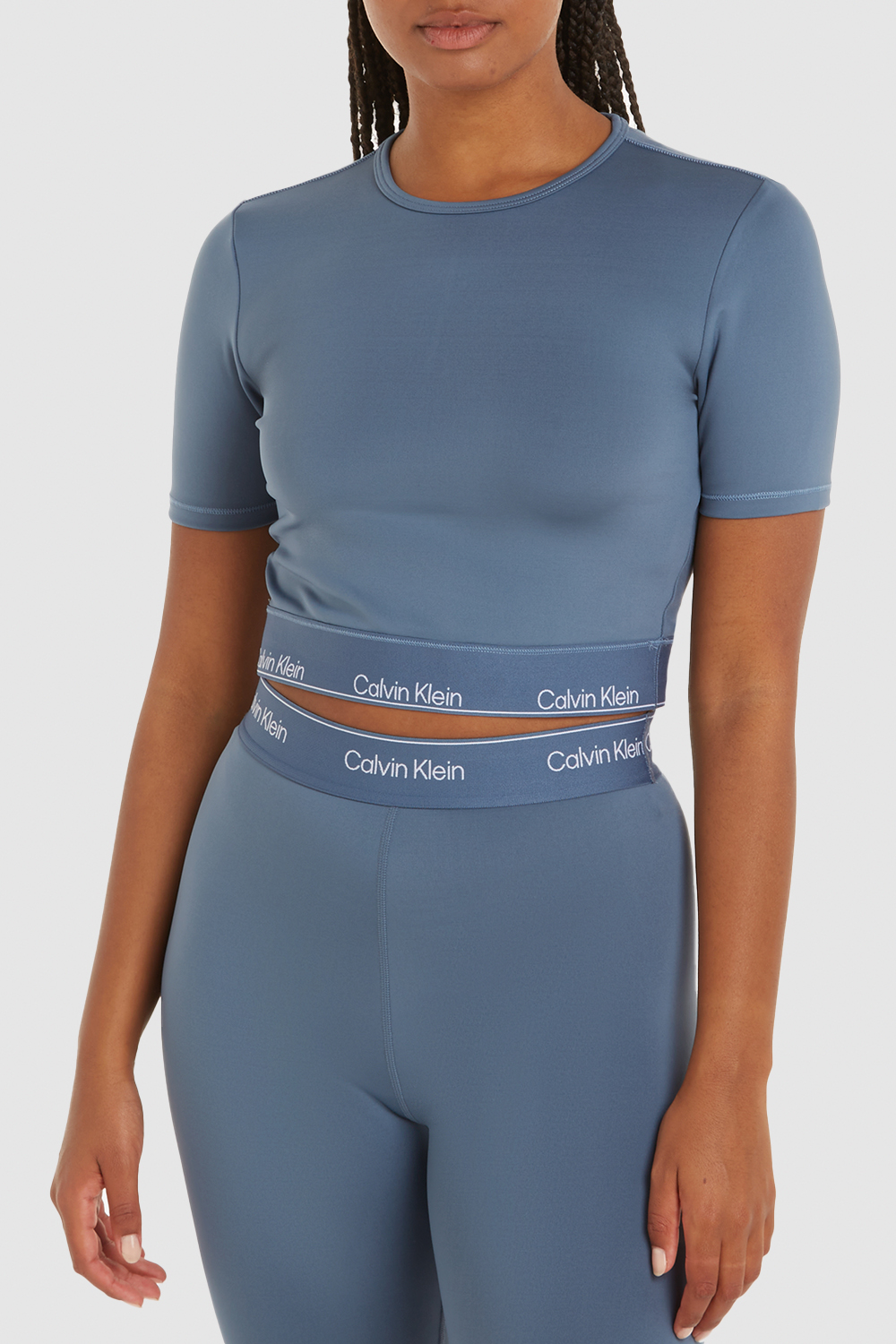תמונת דוגמן קידמית של חולצת אימונים CALVIN KLEIN