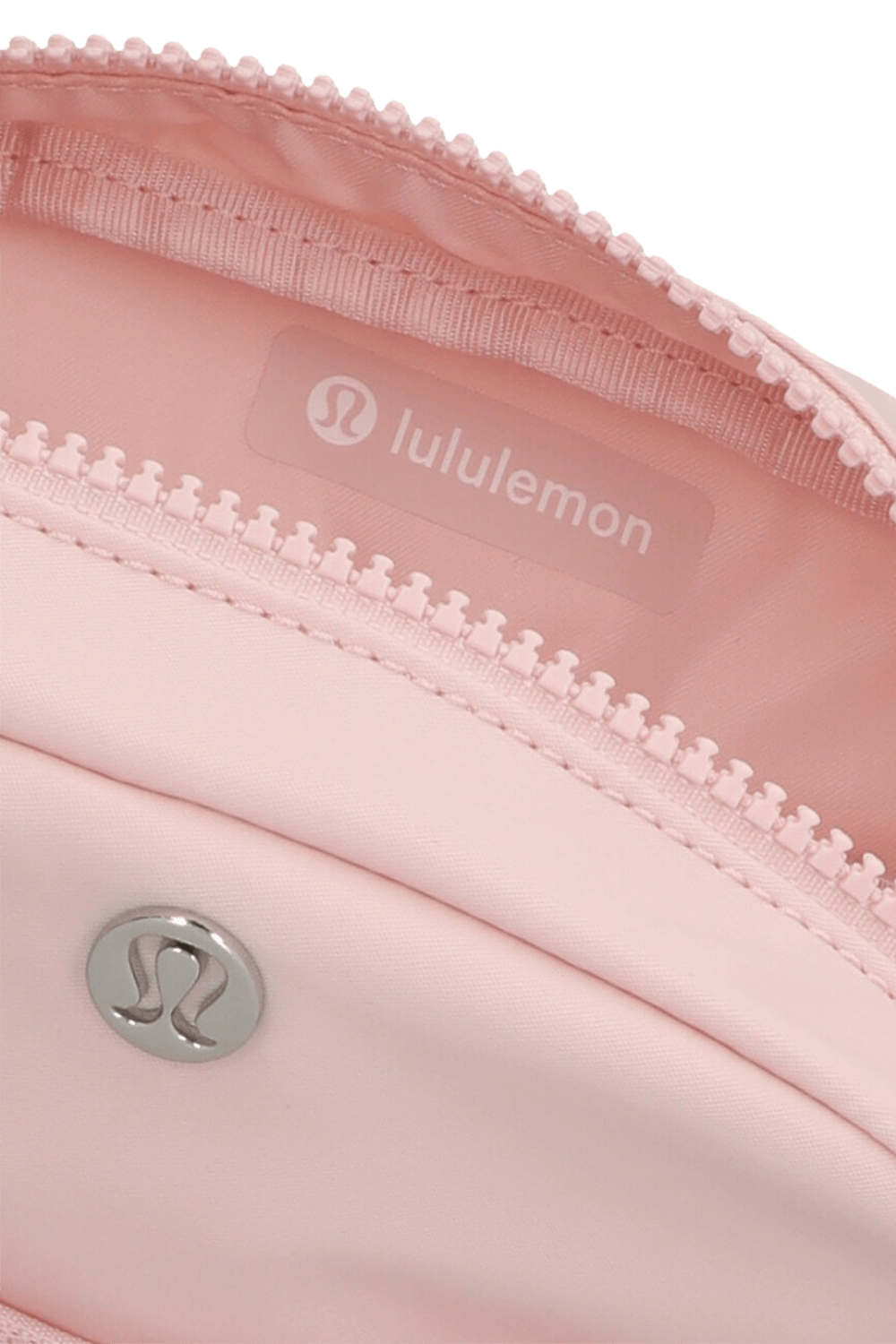 תמונת פנים של City Essentials Pouch Mini LULULEMON