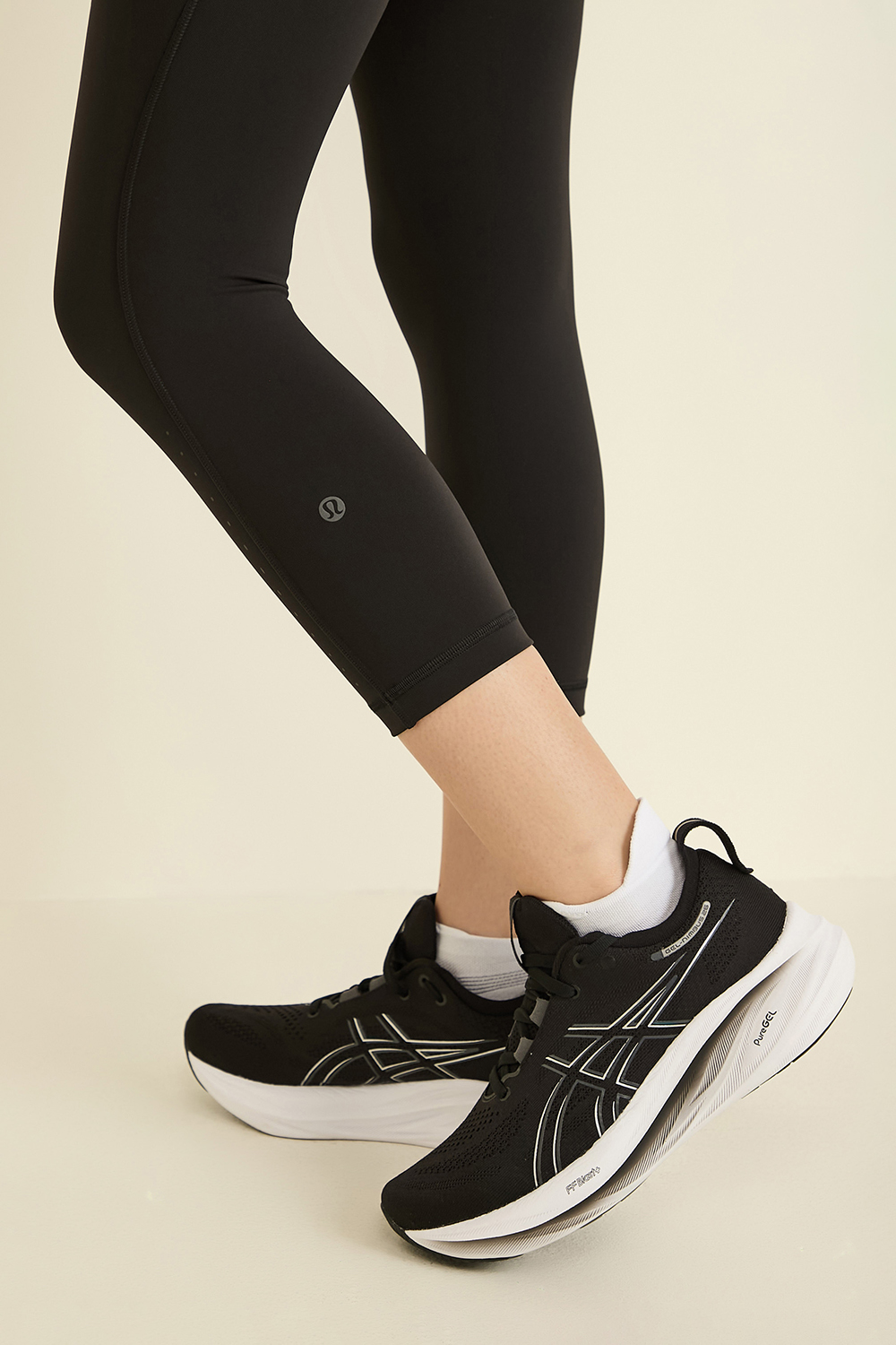 תמונת תקריב דוגמן של Swift Speed High-Rise Crop 21'' LULULEMON