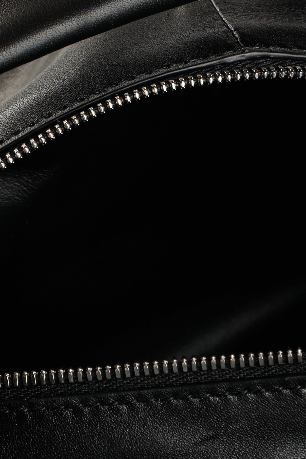 תמונת פנים של Mini Bag in Black BOTTEGA VENETA