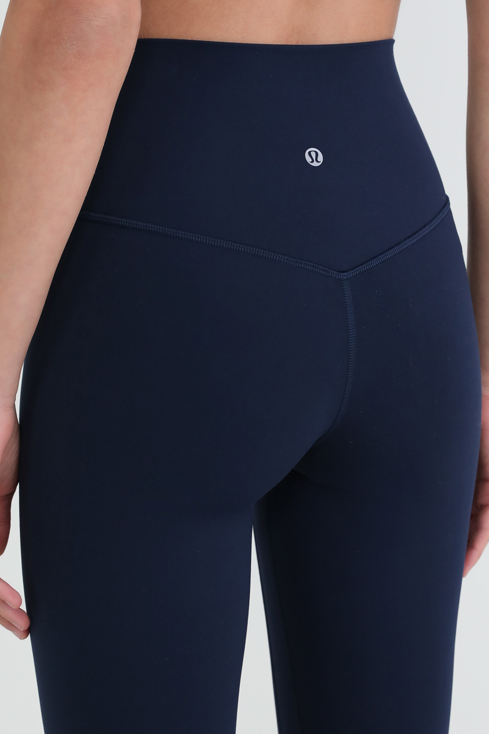 תמונת תקריב דוגמן של Align HR Pant 28" Leggings