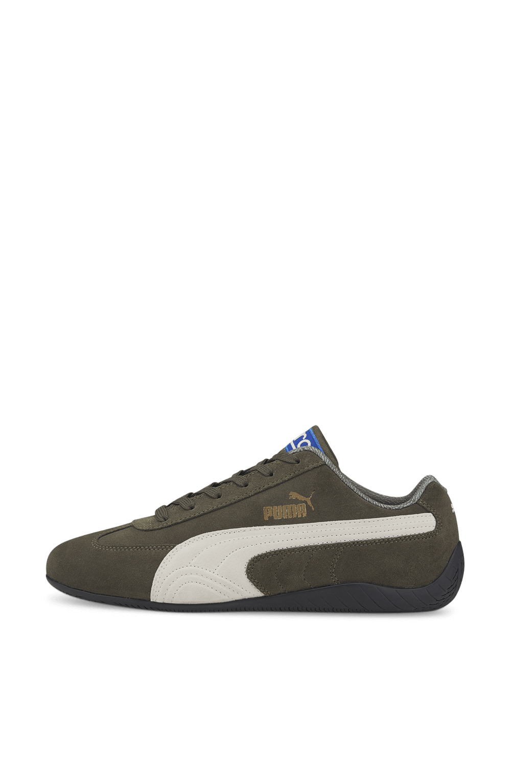 תמונת תקריב של נעלי סניקרס ספידקאט PUMA
