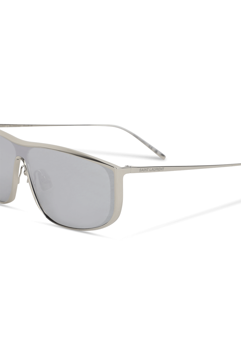 תמונת תקריב של משקפי שמש 605 לונה SAINT LAURENT