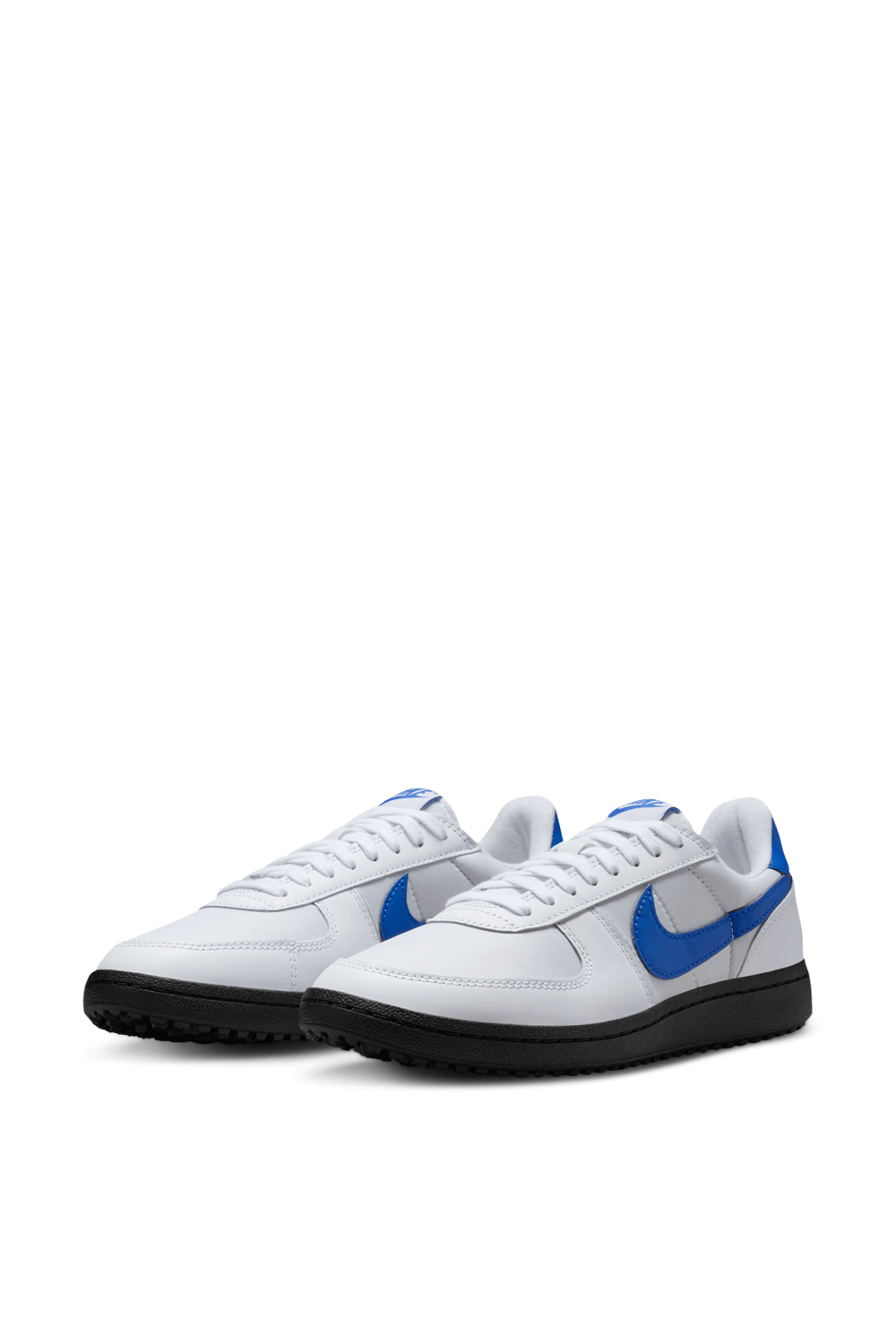 תמונת פנים של נעלי סניקרס NIKE