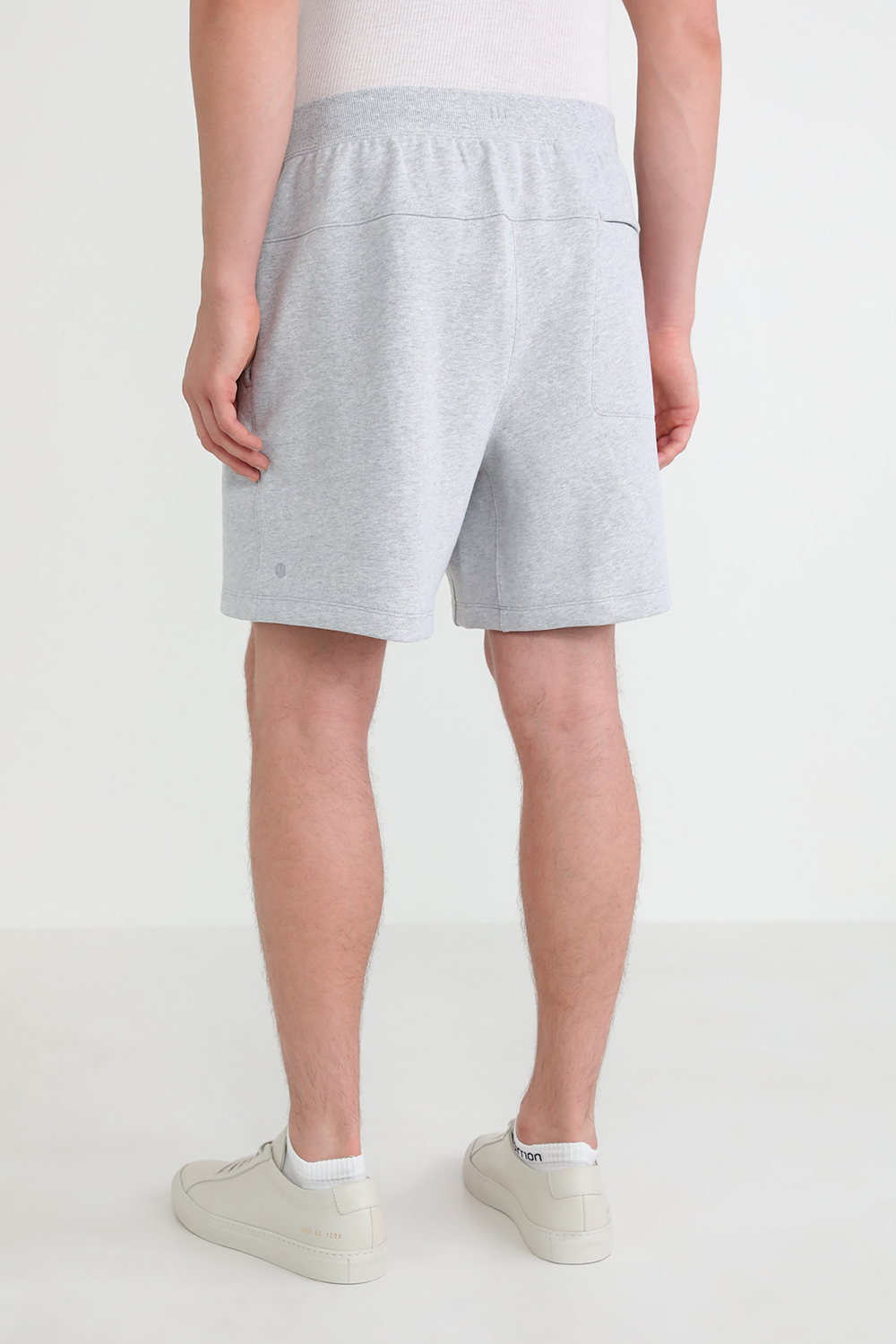 תמונת דוגמן אחורית של Steady State Short 7