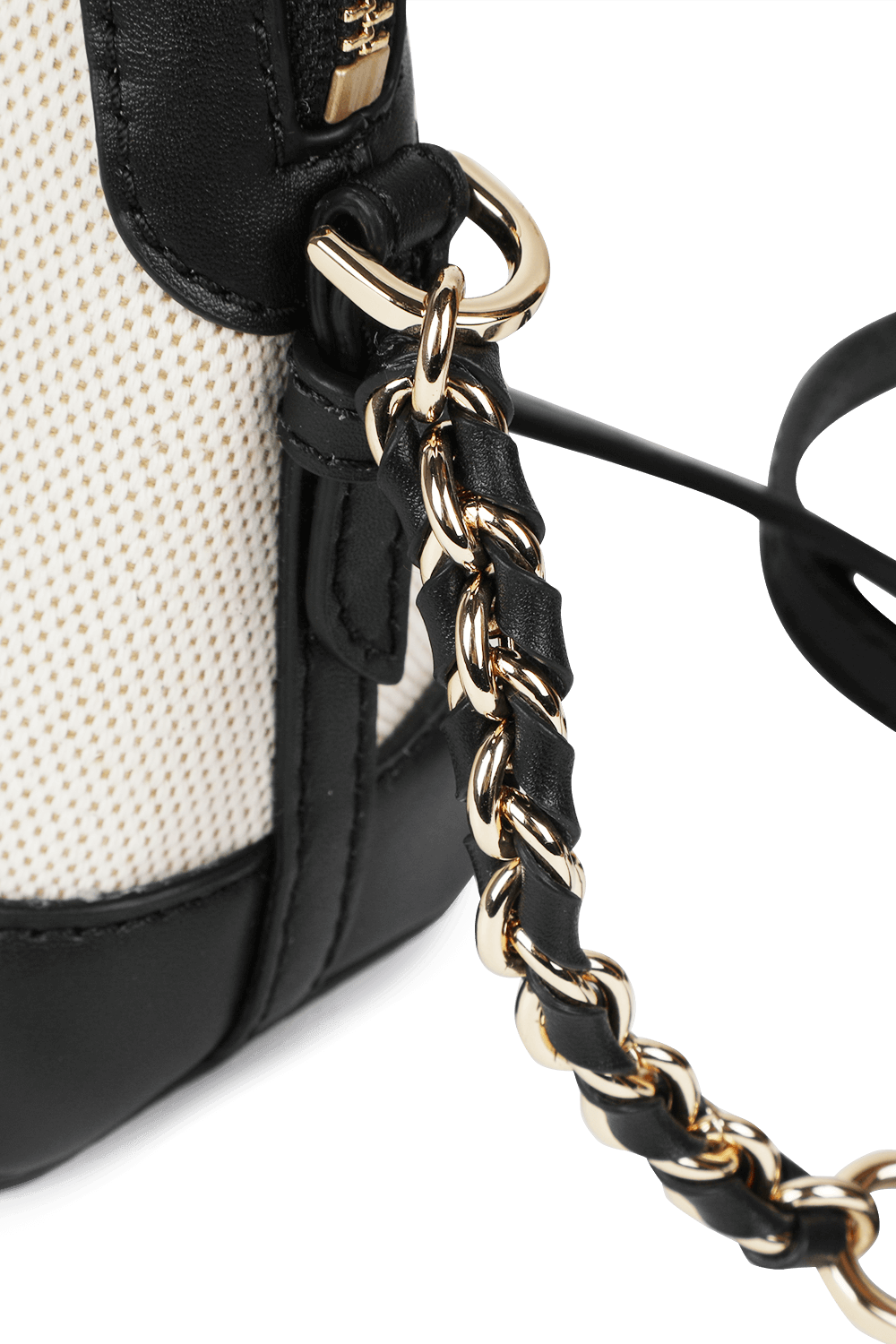 תמונת תקריב של Dome Canvas Crossbody Bag With Black Leather MICHAEL KORS