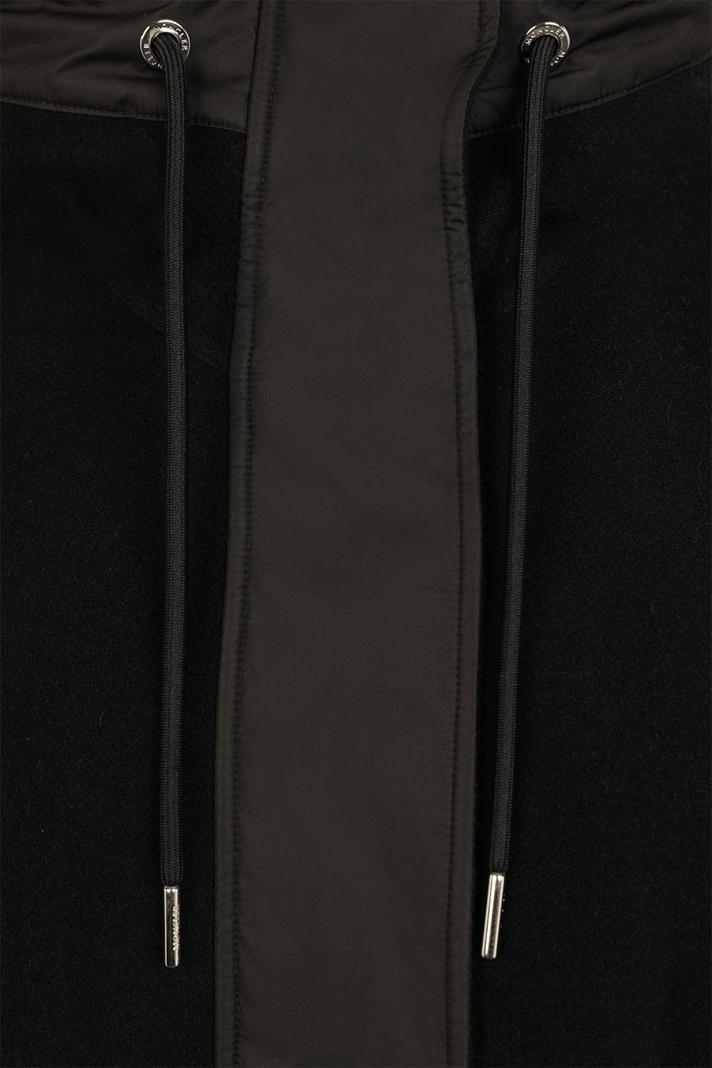 תמונה אחורית של שכמייה מצמר MONCLER