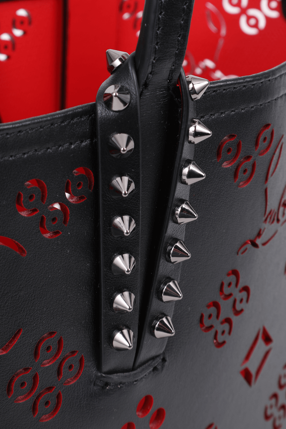 תמונת תקריב של Cabata Leather Spikes Mini Bag in Black