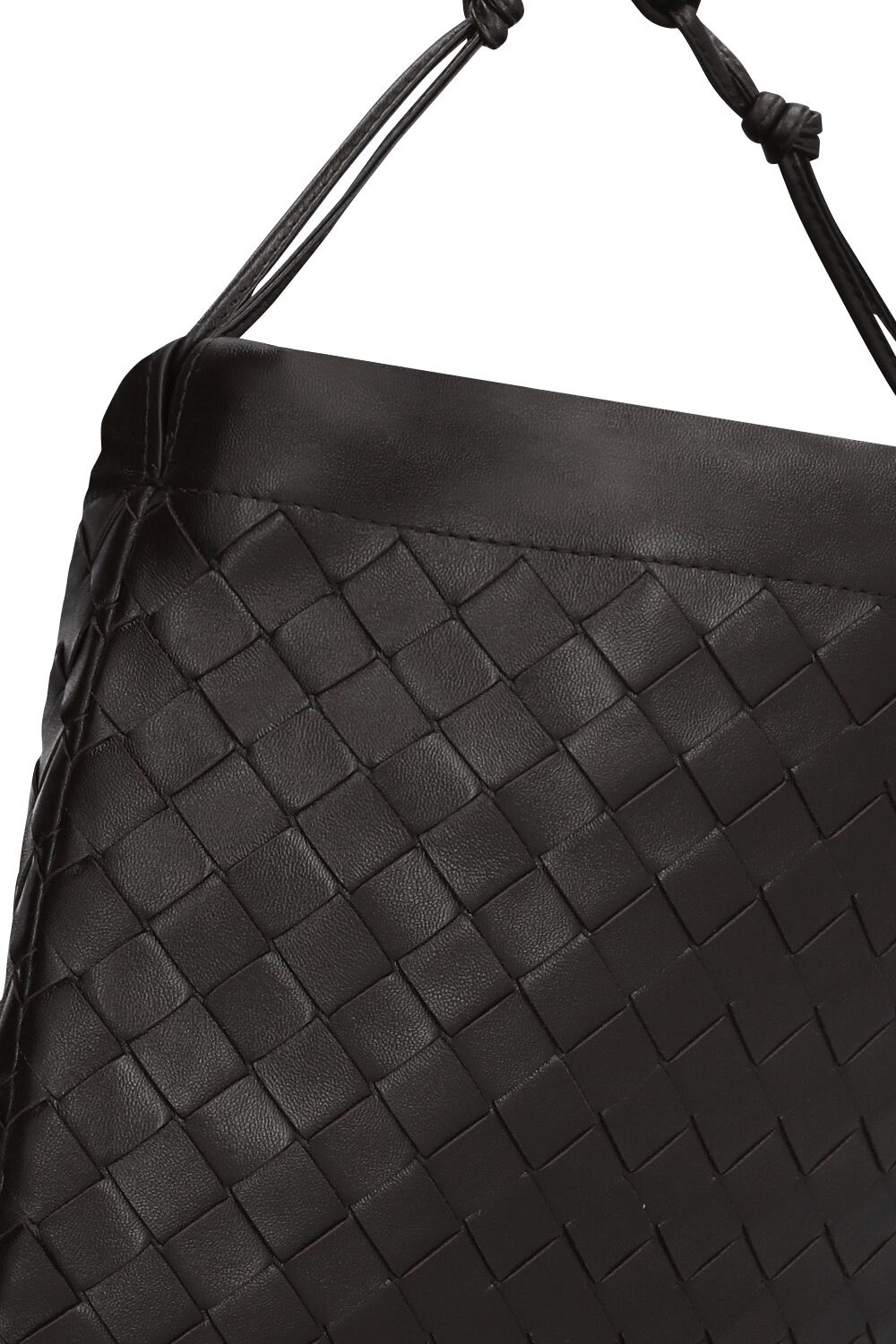 תמונת תקריב של תיק דאסטבג מדיום BOTTEGA VENETA