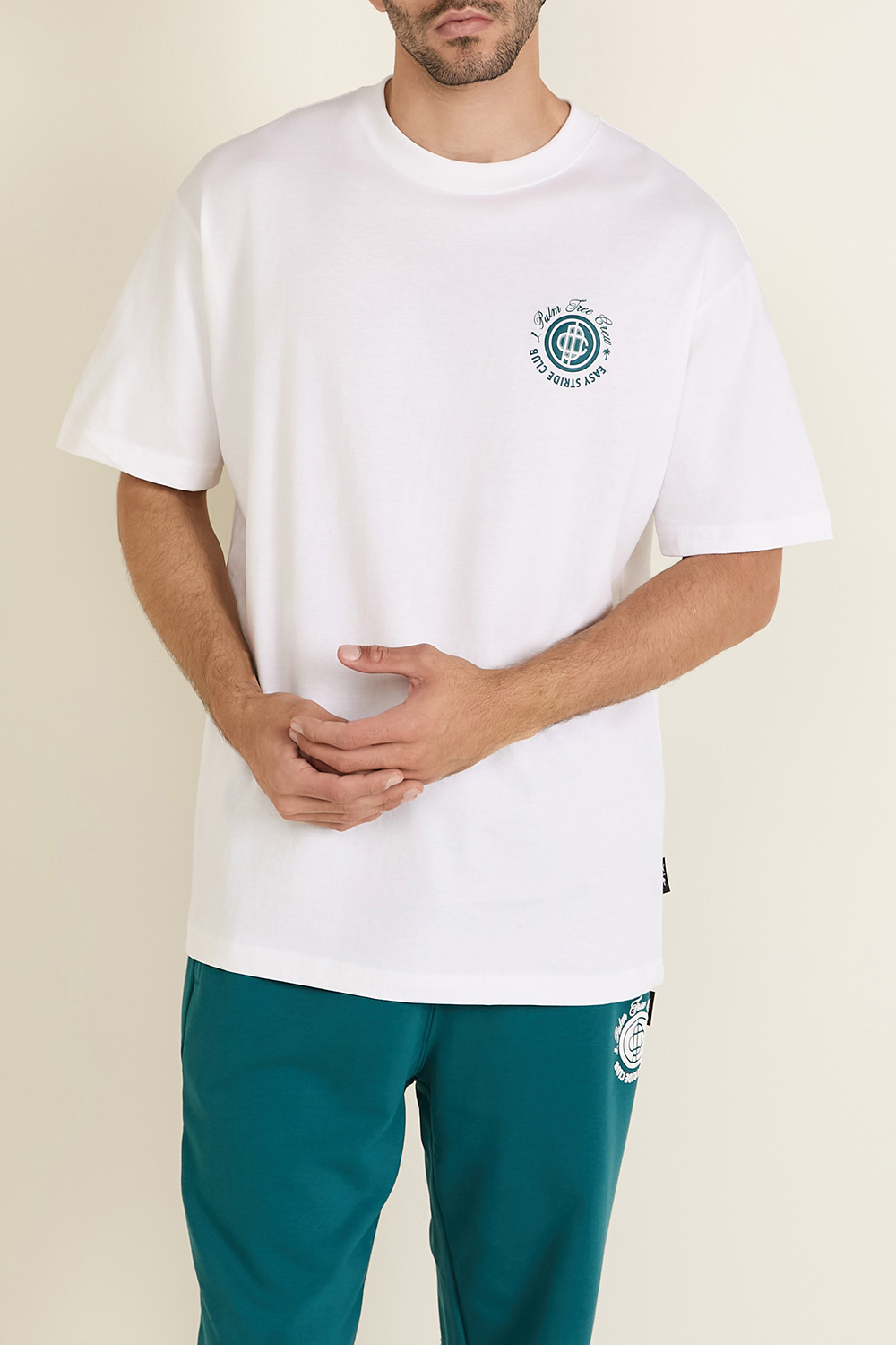 תמונת דוגמן קידמית של פומה X פאלם טרי חולצת טי PUMA