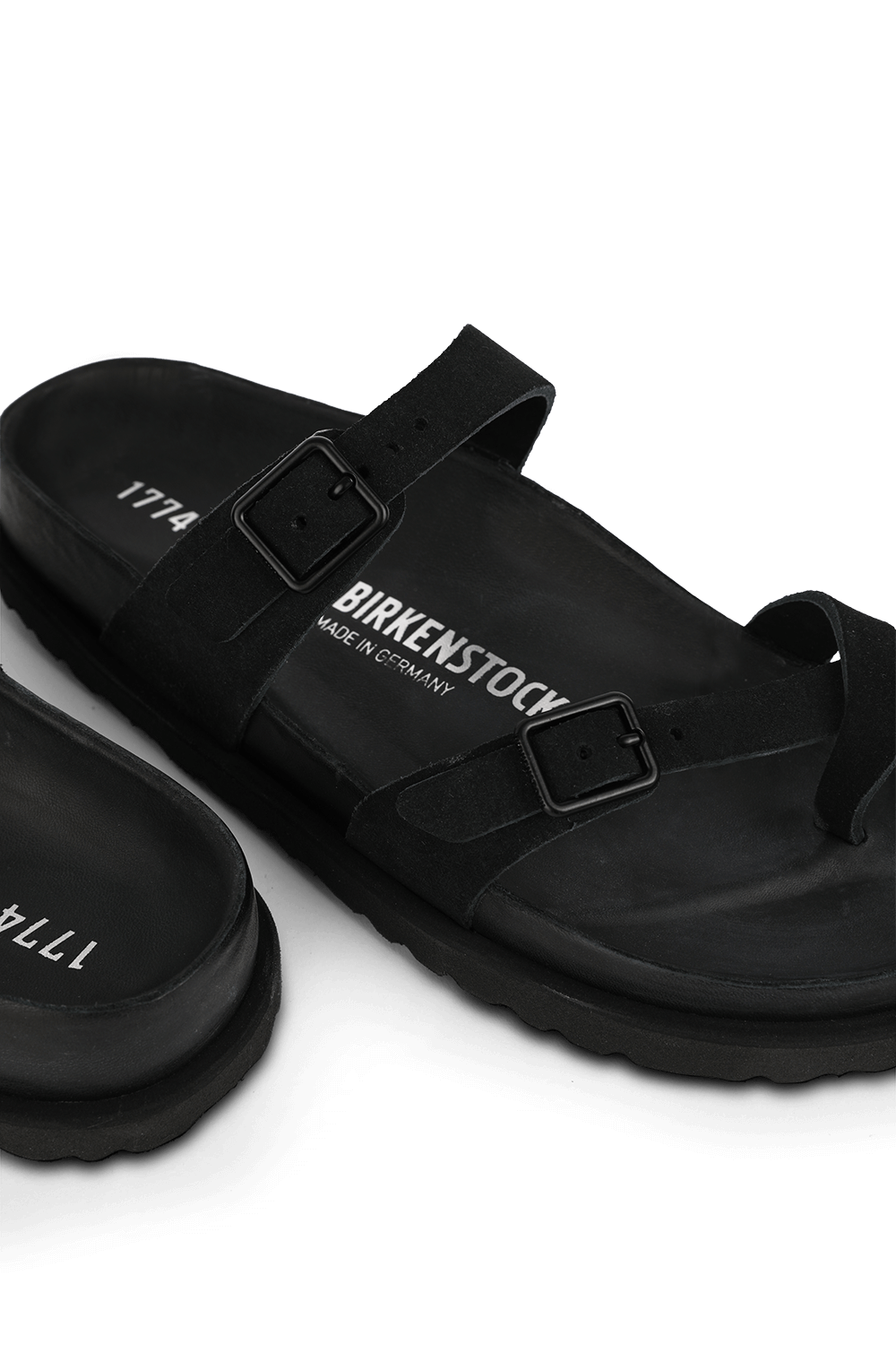 תמונת תקריב של כפכפי סליידס 1774 מזמש BIRKENSTOCK