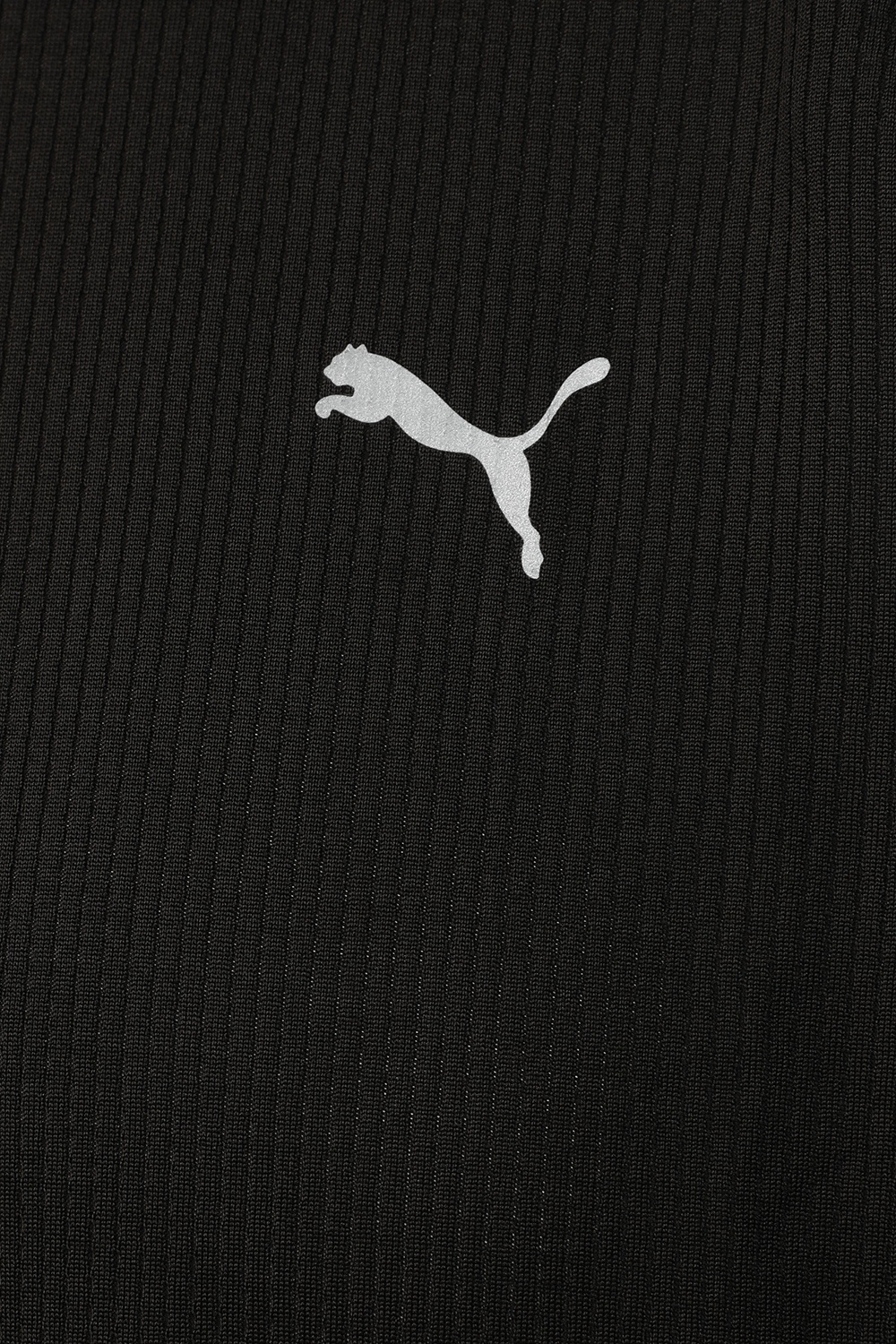 תמונה אחורית של חולצת טי PUMA