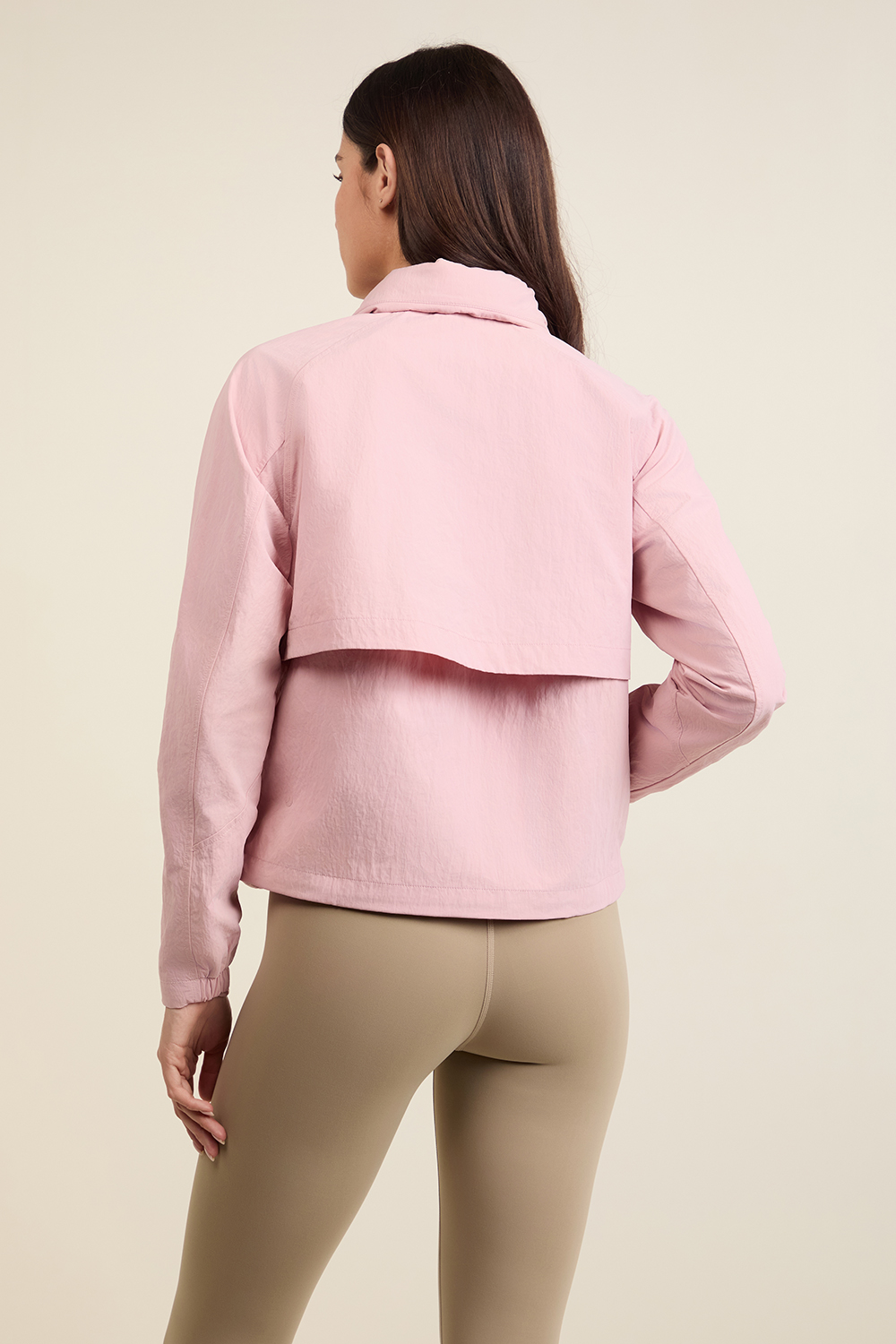 תמונת דוגמן אחורית של Always Effortless Jacket LULULEMON