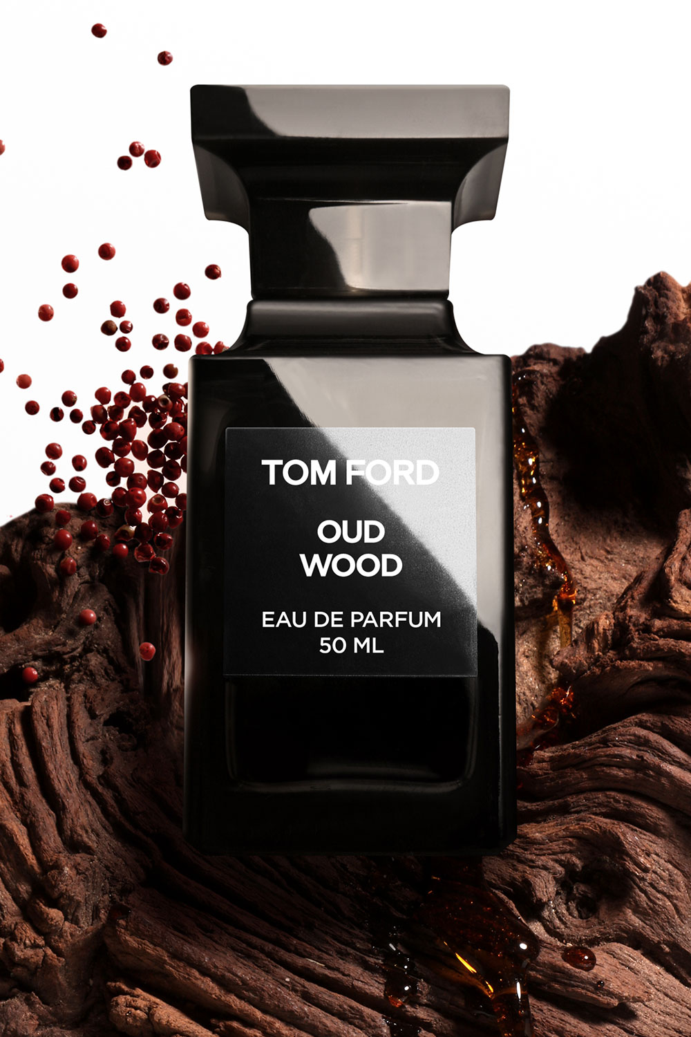 תמונת אווירה של Oud Wood Eau de Parfum 100 ML TOM FORD BEAUTY