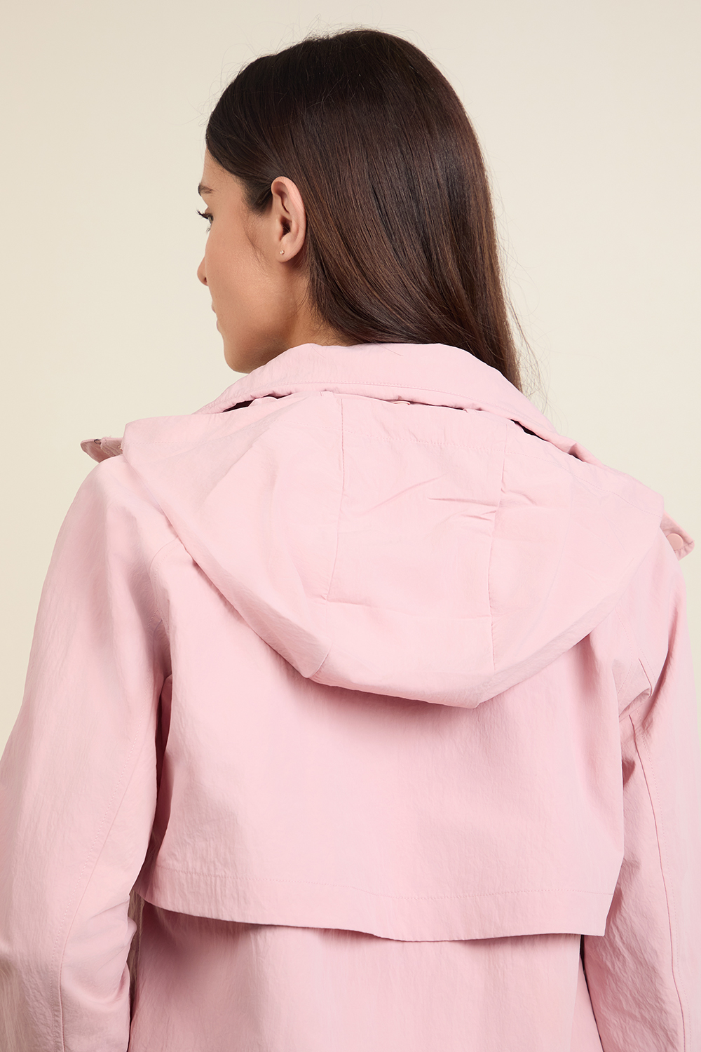 תמונת תקריב דוגמן של Always Effortless Jacket LULULEMON