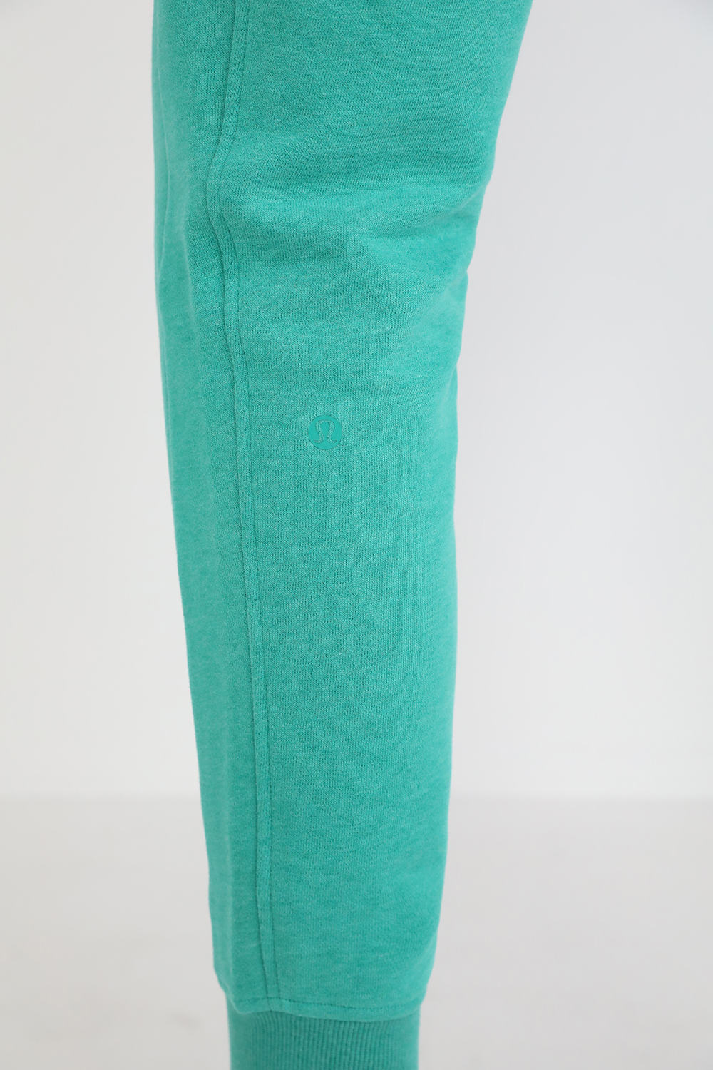 תמונת תקריב דוגמן של Scuba High-Rise Jogger