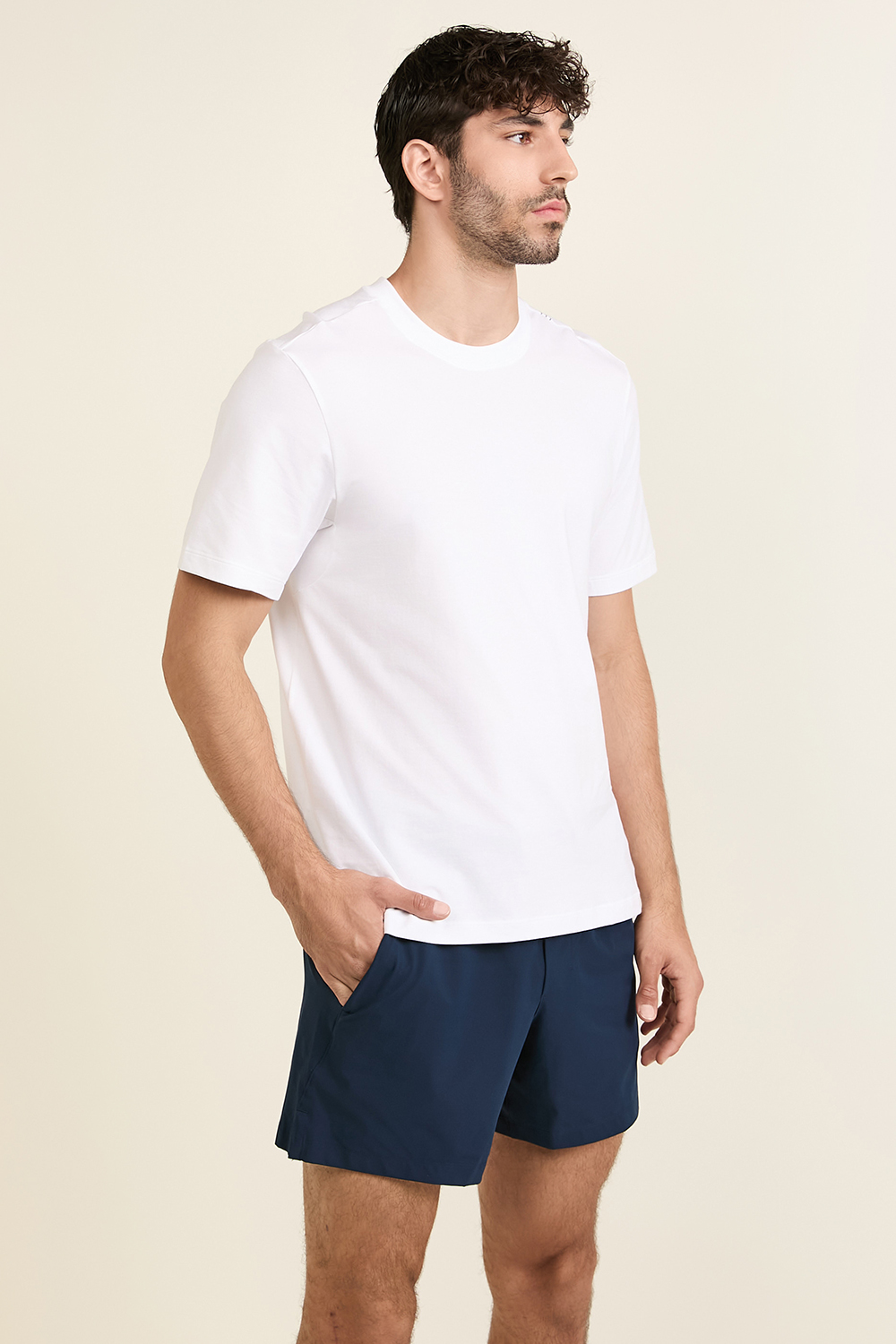תמונת דוגמן קידמית של Zeroed In Short Sleeve Shirt LULULEMON