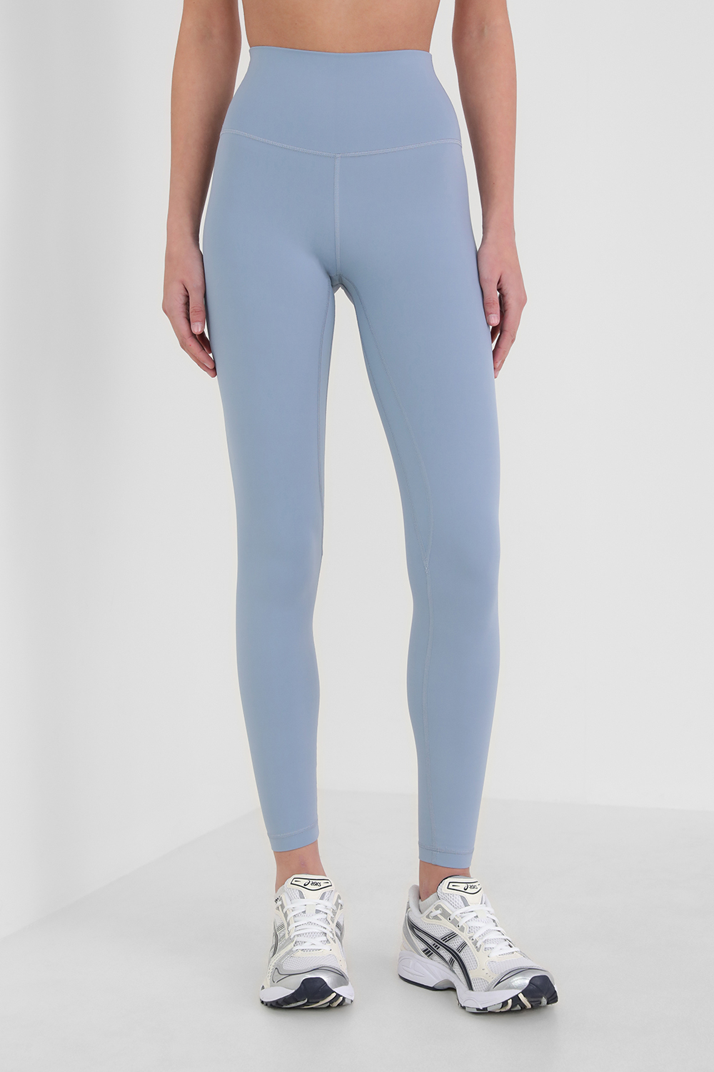 תמונת דוגמן קידמית של Align HR Pant 28" Leggings