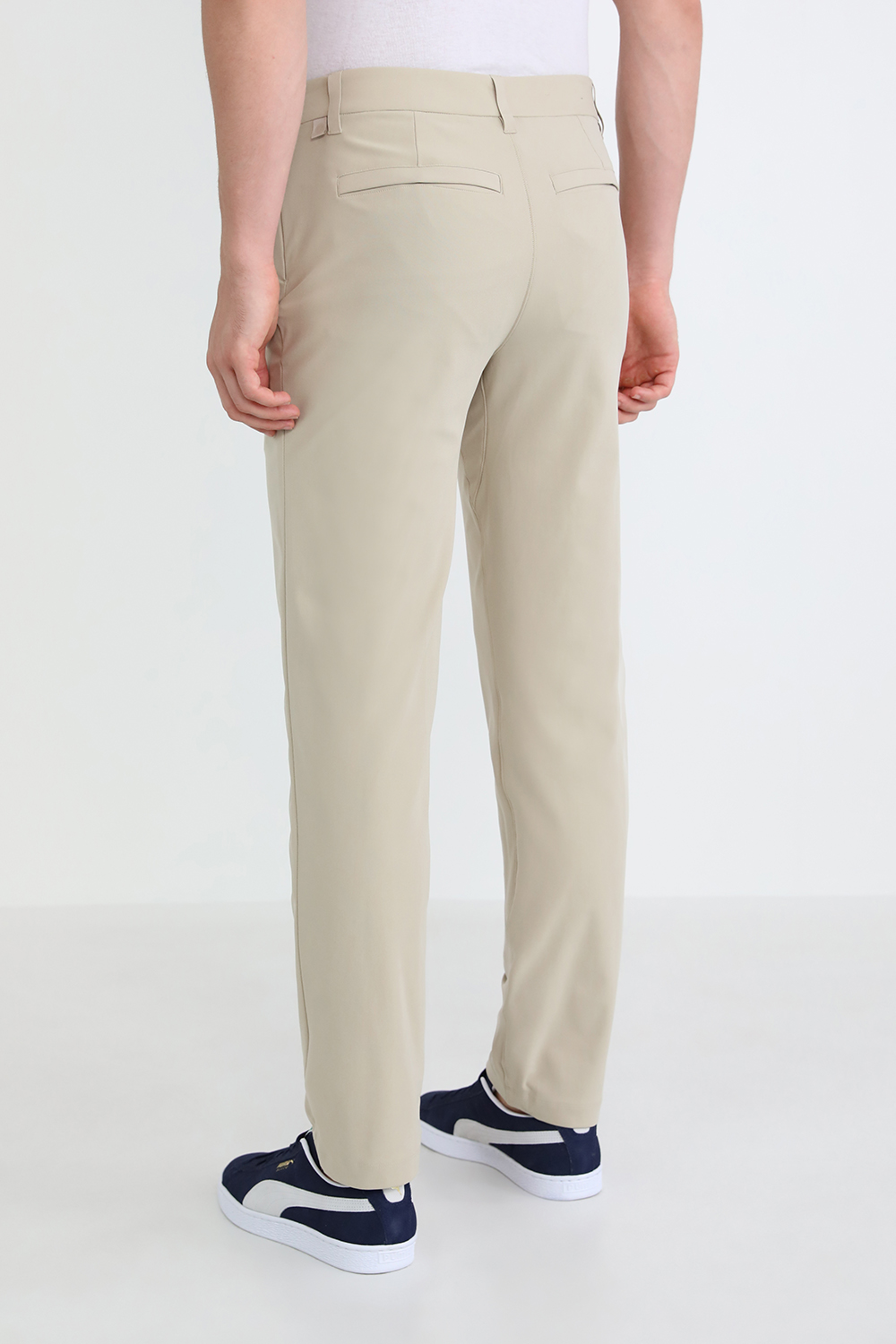 תמונת דוגמן אחורית של ABC Classic Fit Trouser 32