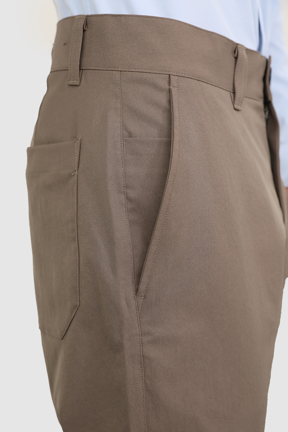 תמונת תקריב דוגמן של Relaxed-Tapered  Pants