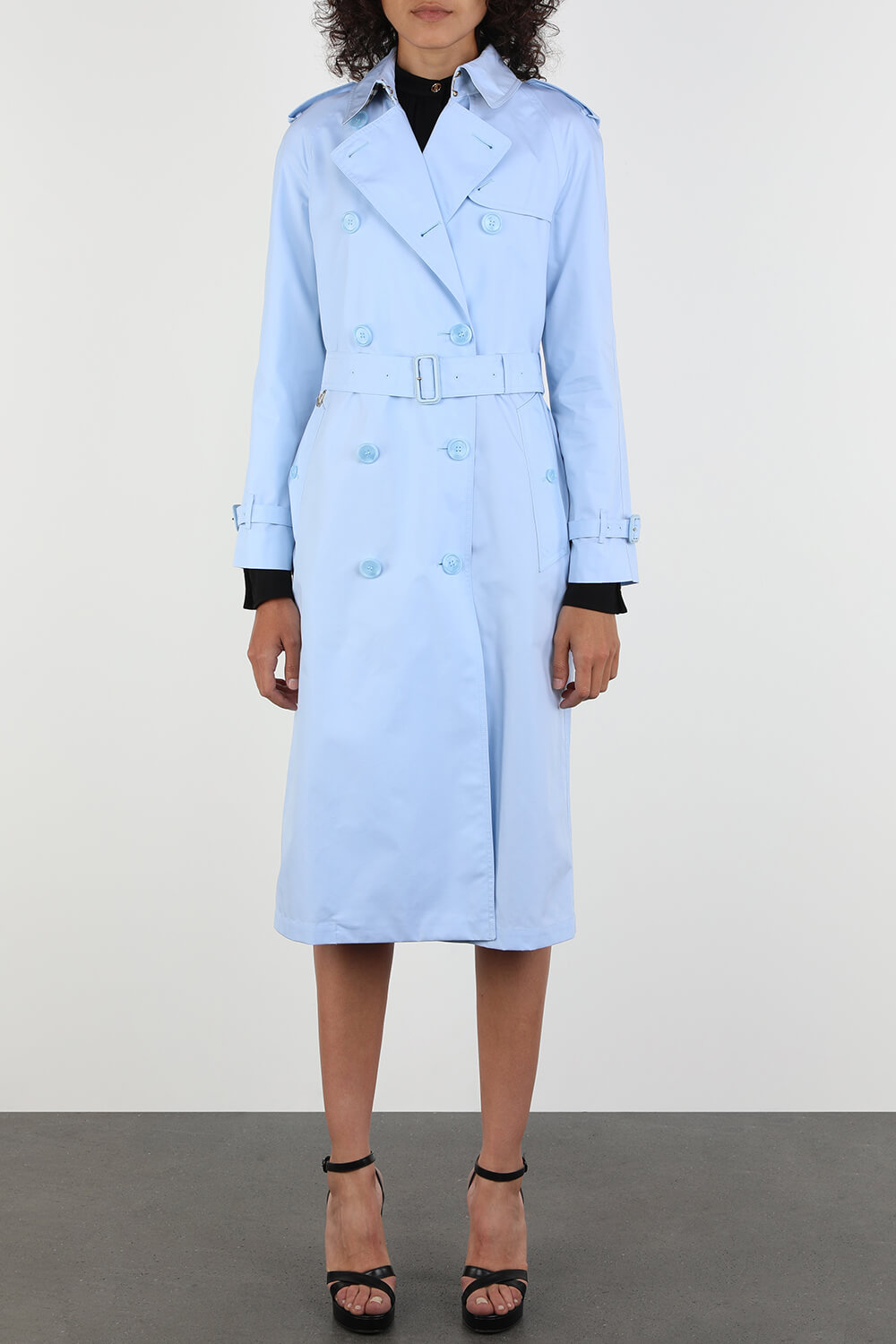 תמונת דוגמן קידמית של Waterloo Long Coat in Blue