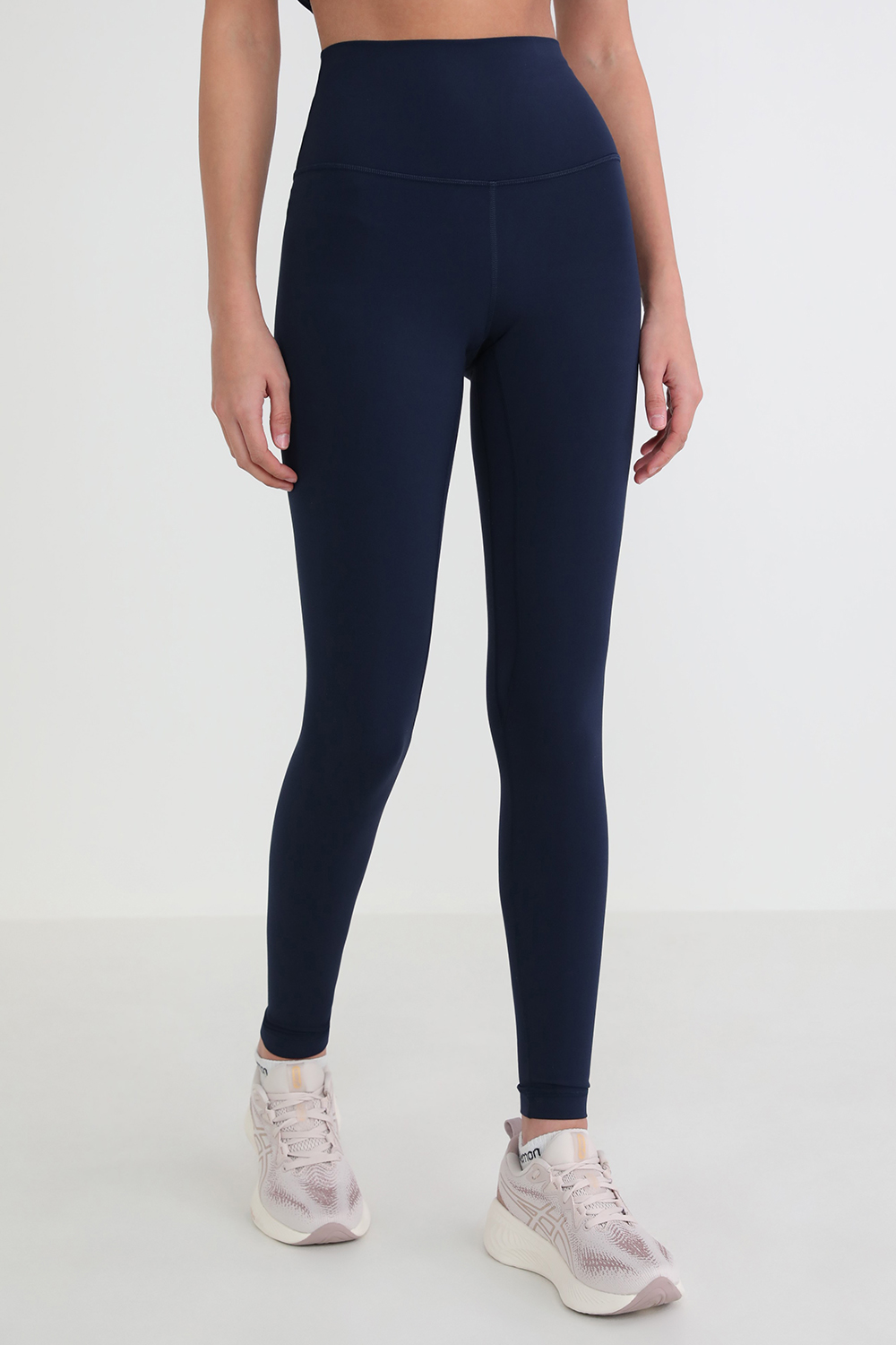 תמונת דוגמן קידמית של Align HR Pant 28" Leggings