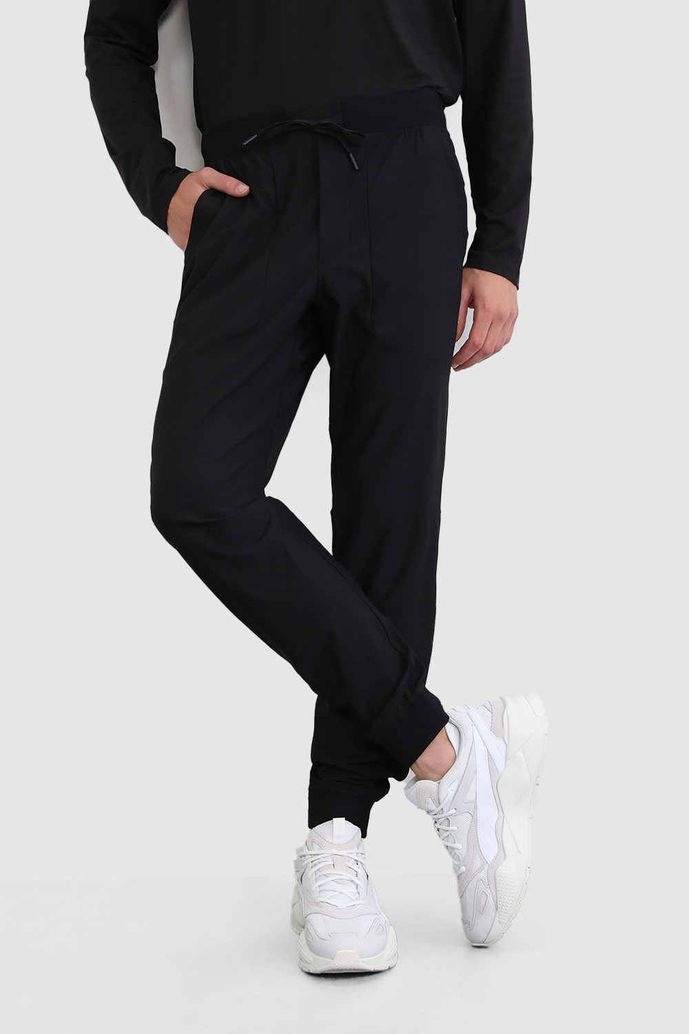 תמונת דוגמן קידמית של ABC Jogger