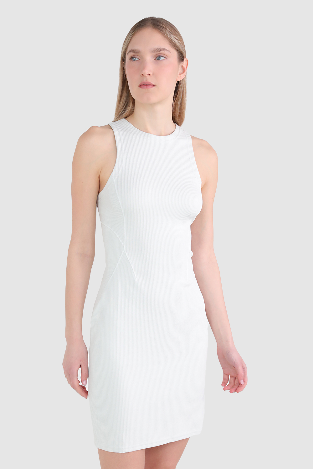 תמונת דוגמן קידמית של Ribbed Softstreme Slim-Fit Tank Dress