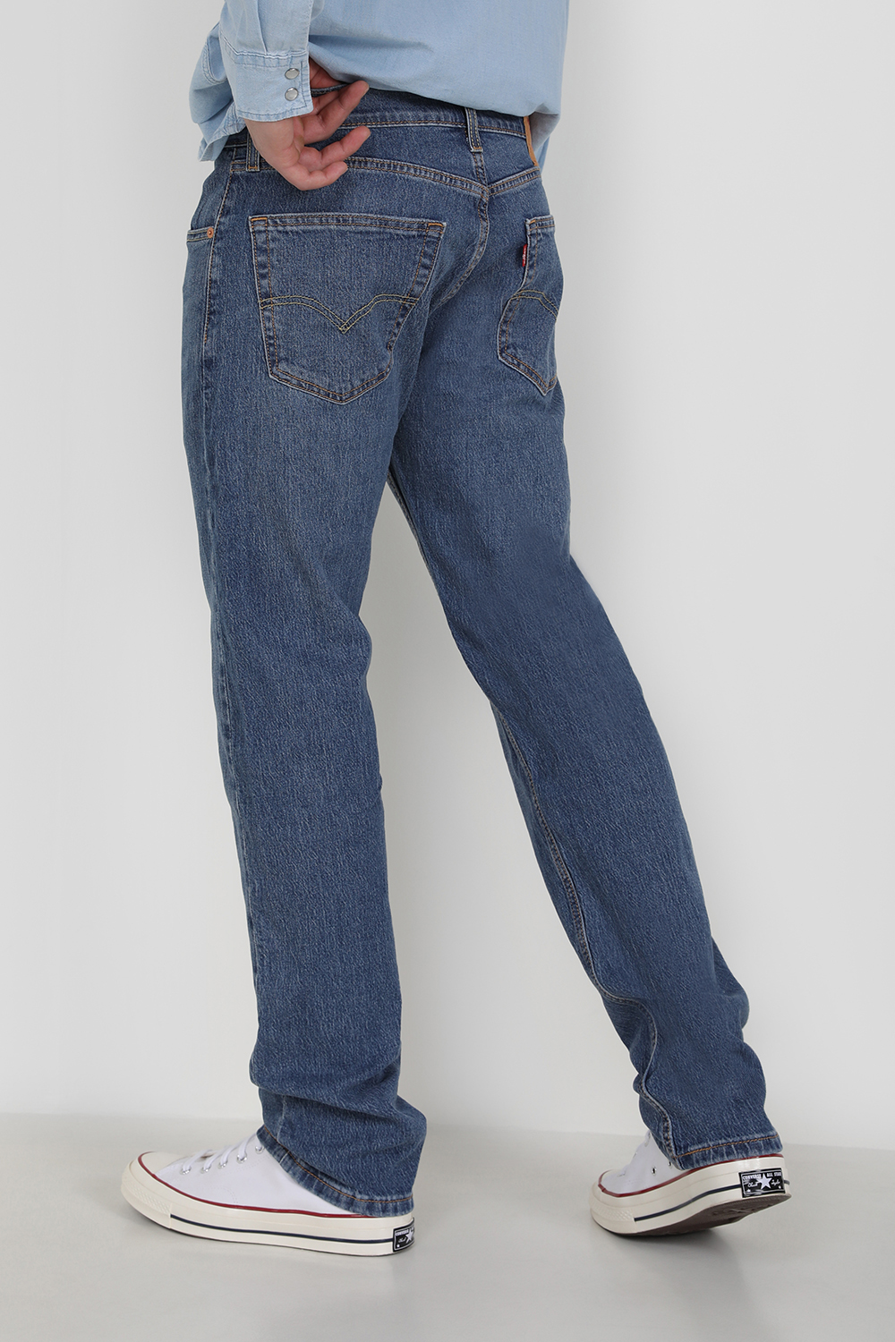 תמונת דוגמן אחורית של מכנסי ג'ינס 505 LEVI`S