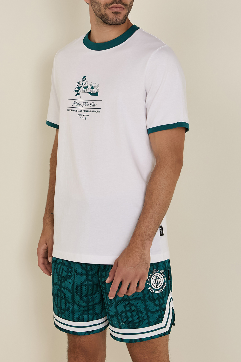 תמונת דוגמן קידמית של פומה X פאלם טרי חולצת טי PUMA
