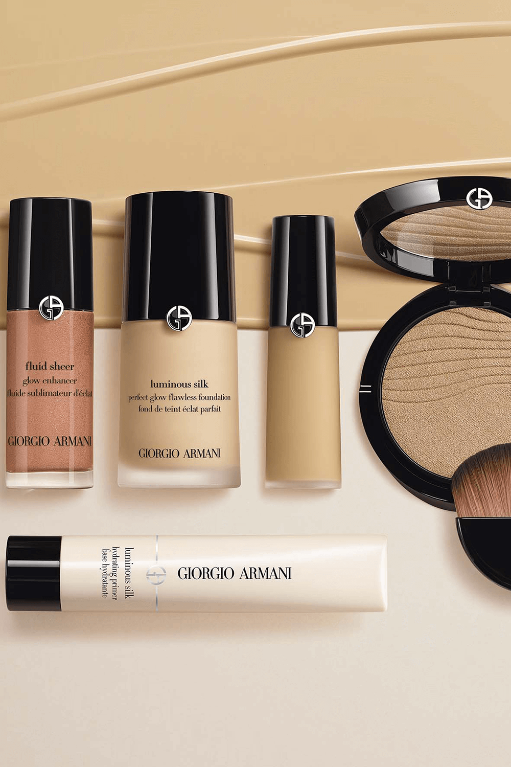 תמונת פנים של שימר פלואיד שיר למראה זוהר 10 ARMANI BEAUTY