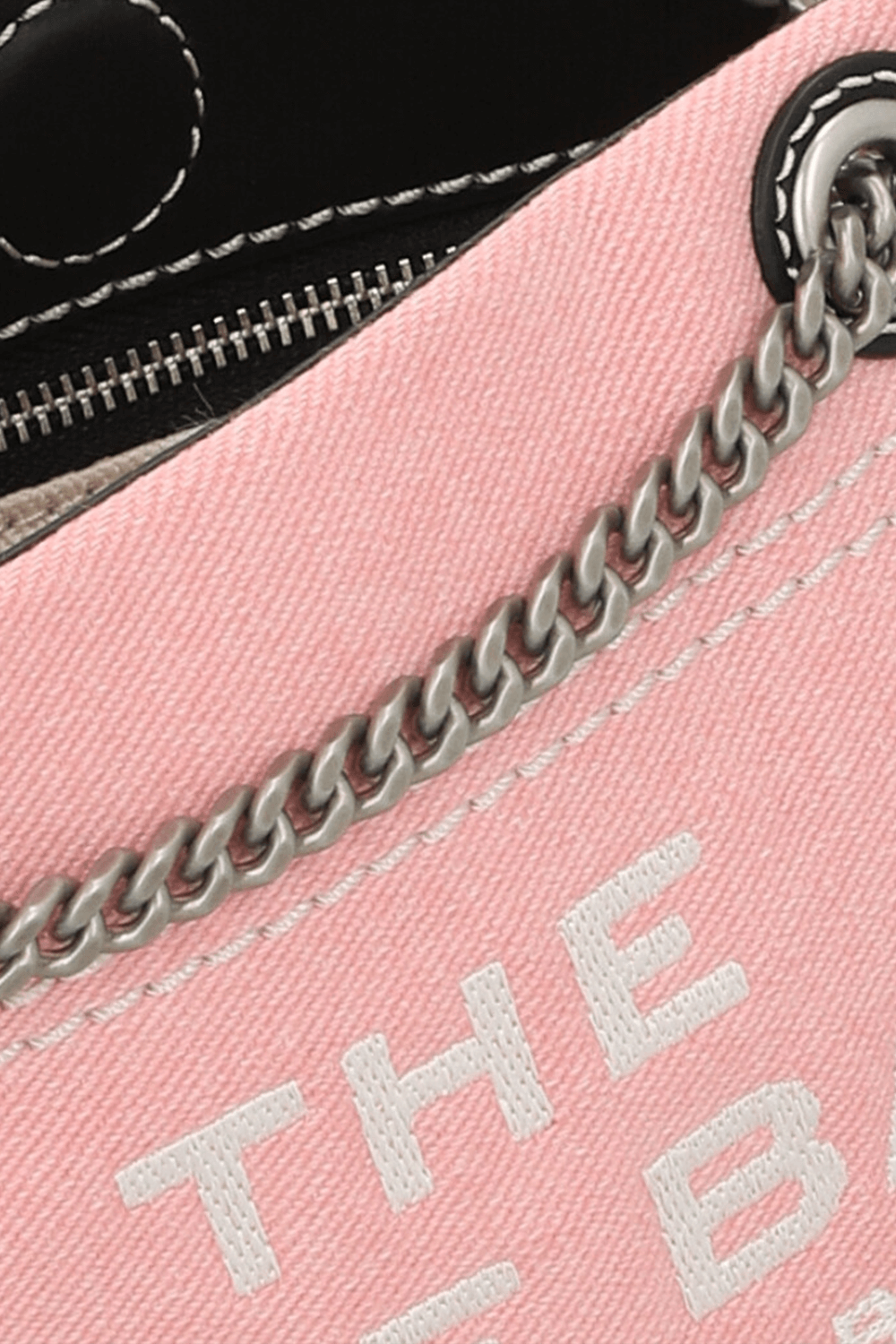 תמונת פנים של תיק טוט צ'יין MARC JACOBS