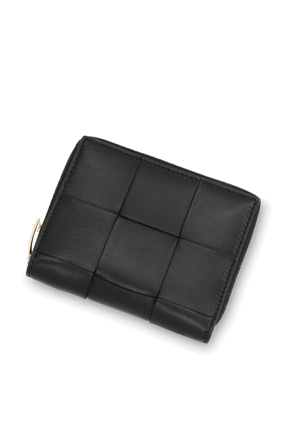 תמונת תקריב של ארנק מעור BOTTEGA VENETA