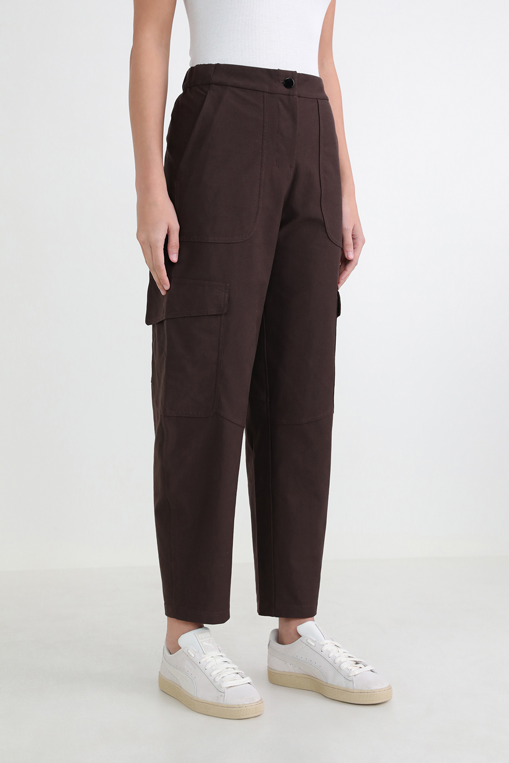 תמונת דוגמן קידמית של Light Utilitech Cargo Pocket HR Pant