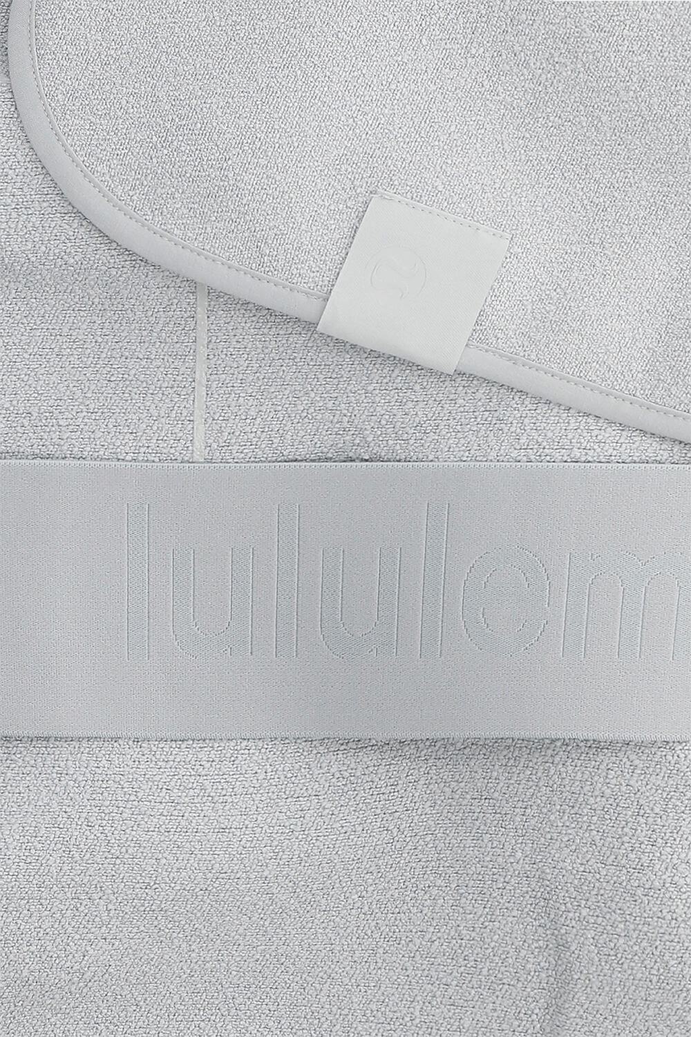 תמונה אחורית של Yoga Mat Towel with Grip LULULEMON