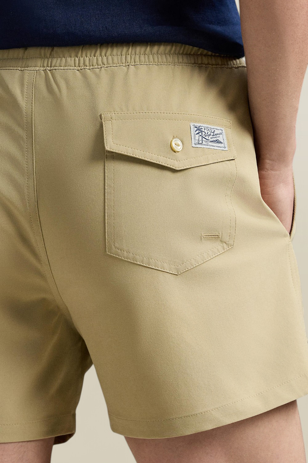 תמונת תקריב דוגמן של מכנסי בגד ים POLO RALPH LAUREN