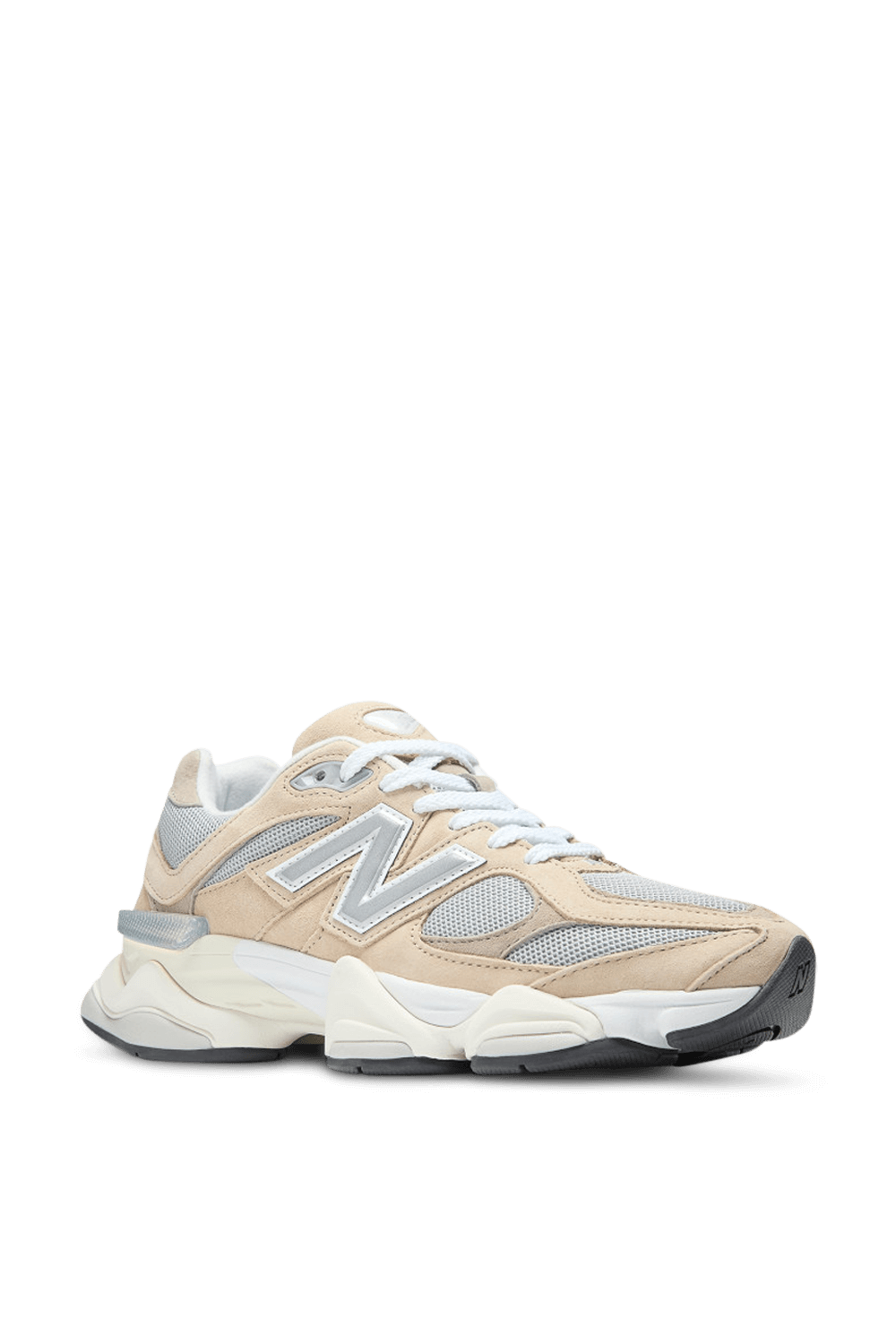 תמונת תקריב של נעלי סניקרס 9060 NEW BALANCE