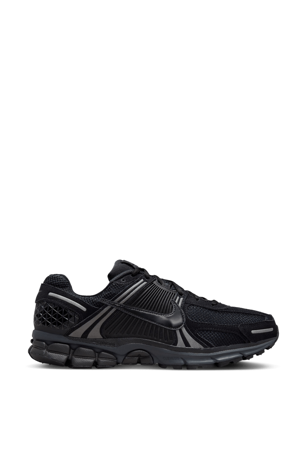 תמונה קידמית של נעלי סניקרס זום וומרו 5 NIKE