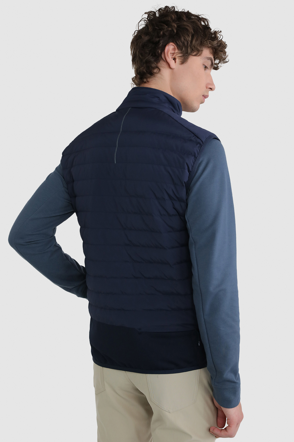 תמונת דוגמן אחורית של Down for It All Vest LULULEMON