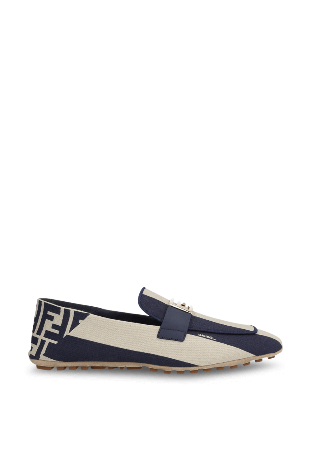 תמונה קידמית של נעלי מוקסינים FENDI