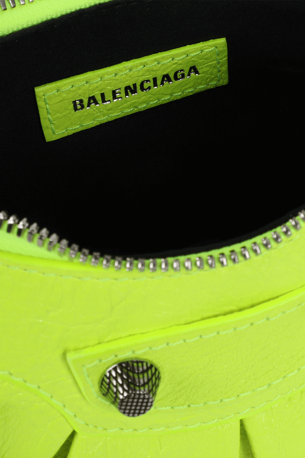 תיק כתף מעור לה קגול בגודל אקסטרה סמול BALENCIAGA