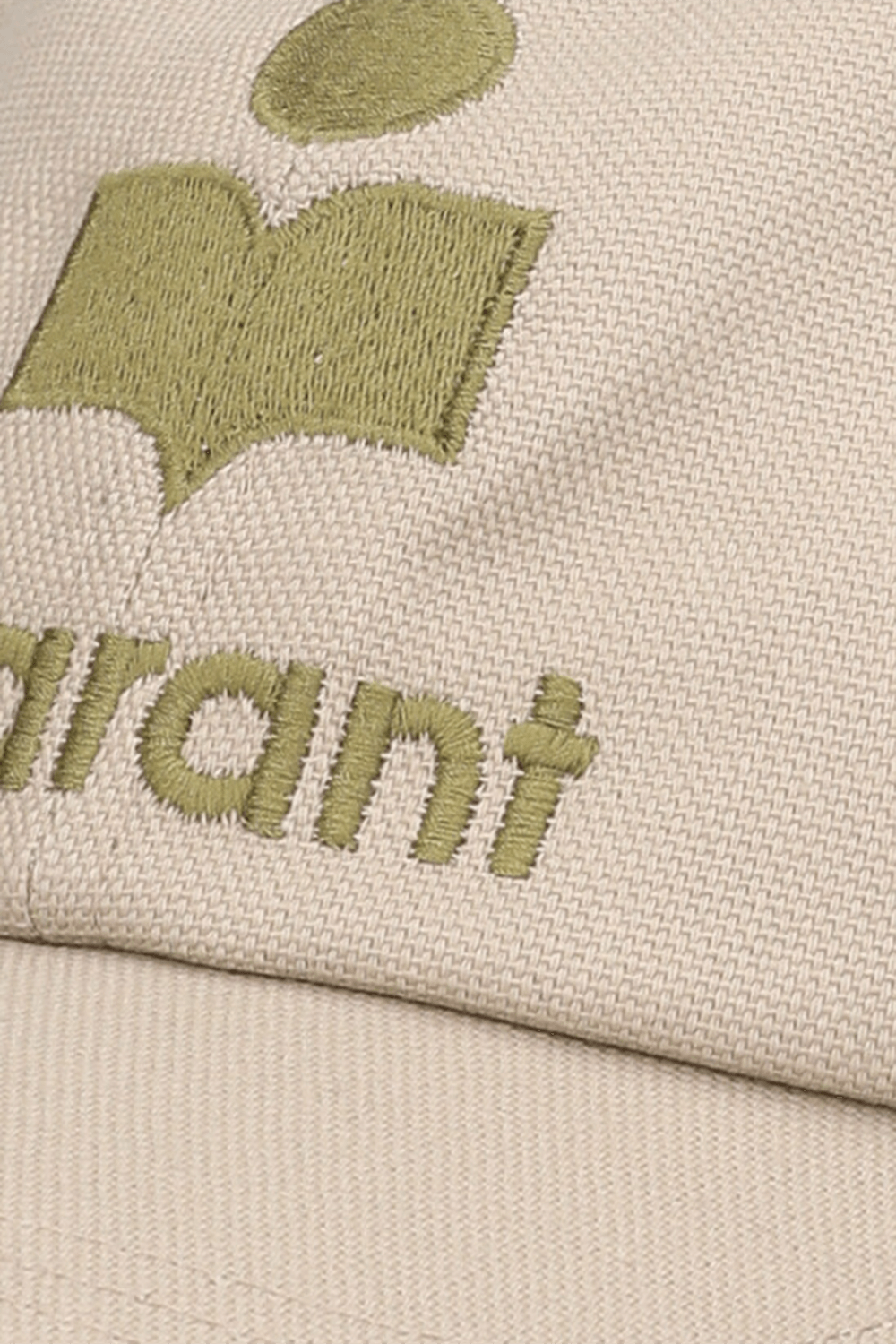 תמונת תקריב של כובע מצחייה טיירון ISABEL MARANT