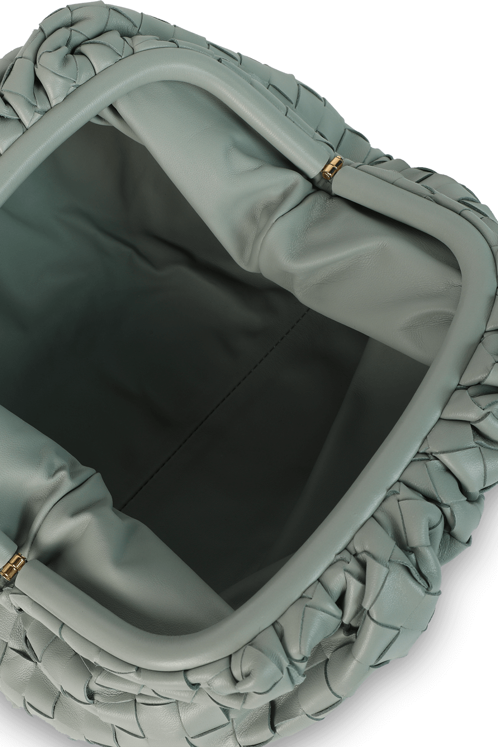 תמונת פנים של תיק סמול פאוץ' מעור קלוע BOTTEGA VENETA