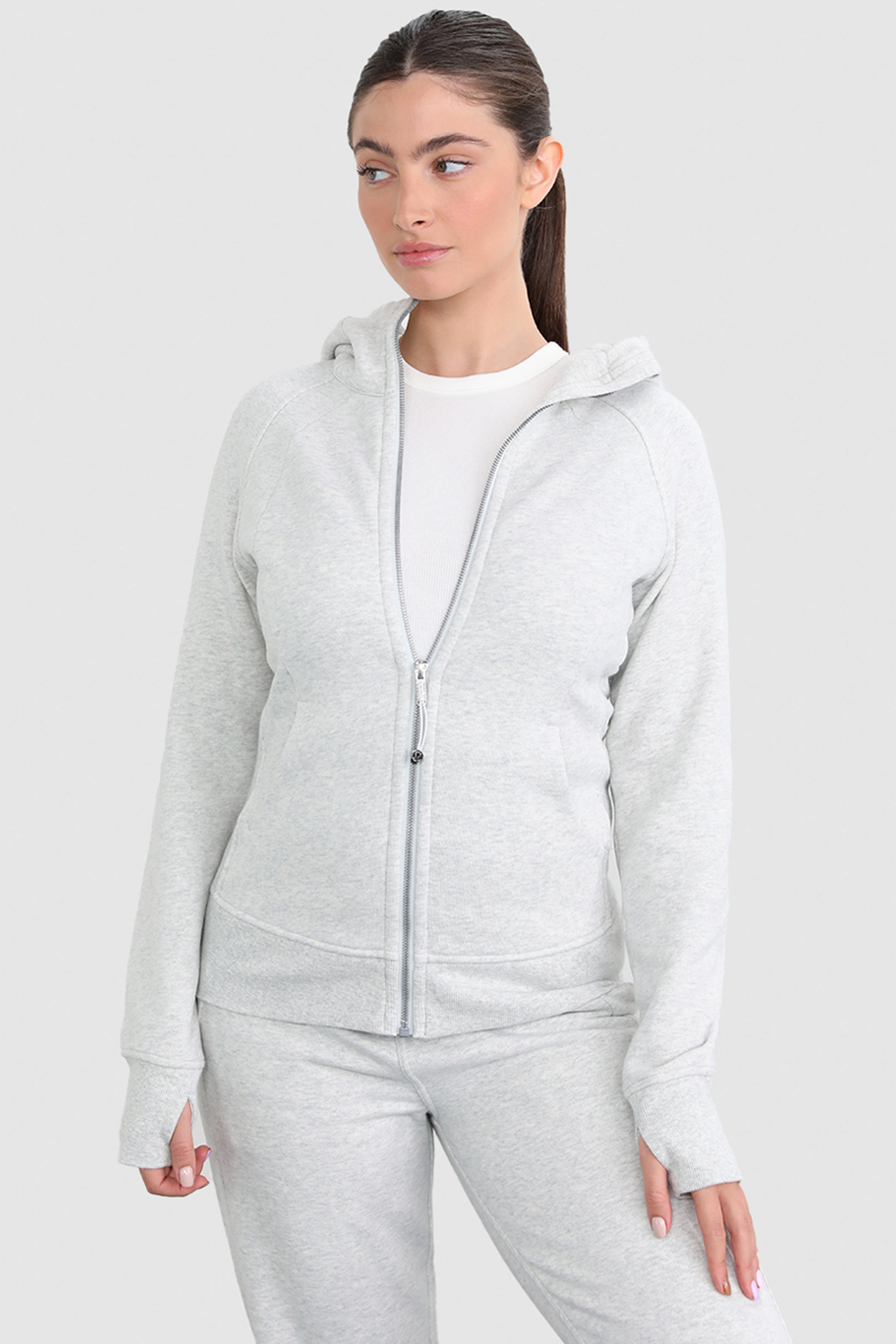 תמונת דוגמן קידמית של Scuba Full-Zip Hoodie