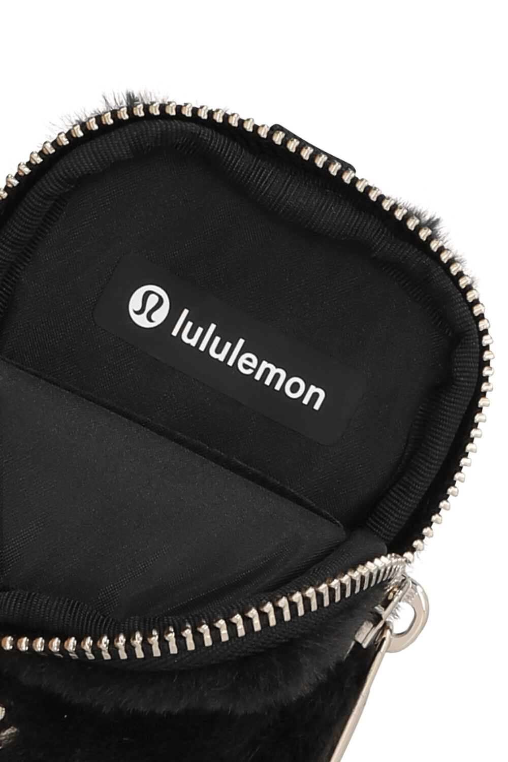 תמונת פנים של Clippable Nano Pouch *Plush Fleece LULULEMON