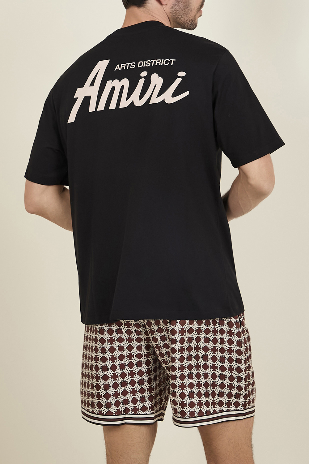 תמונת דוגמן אחורית של חולצת טי AMIRI